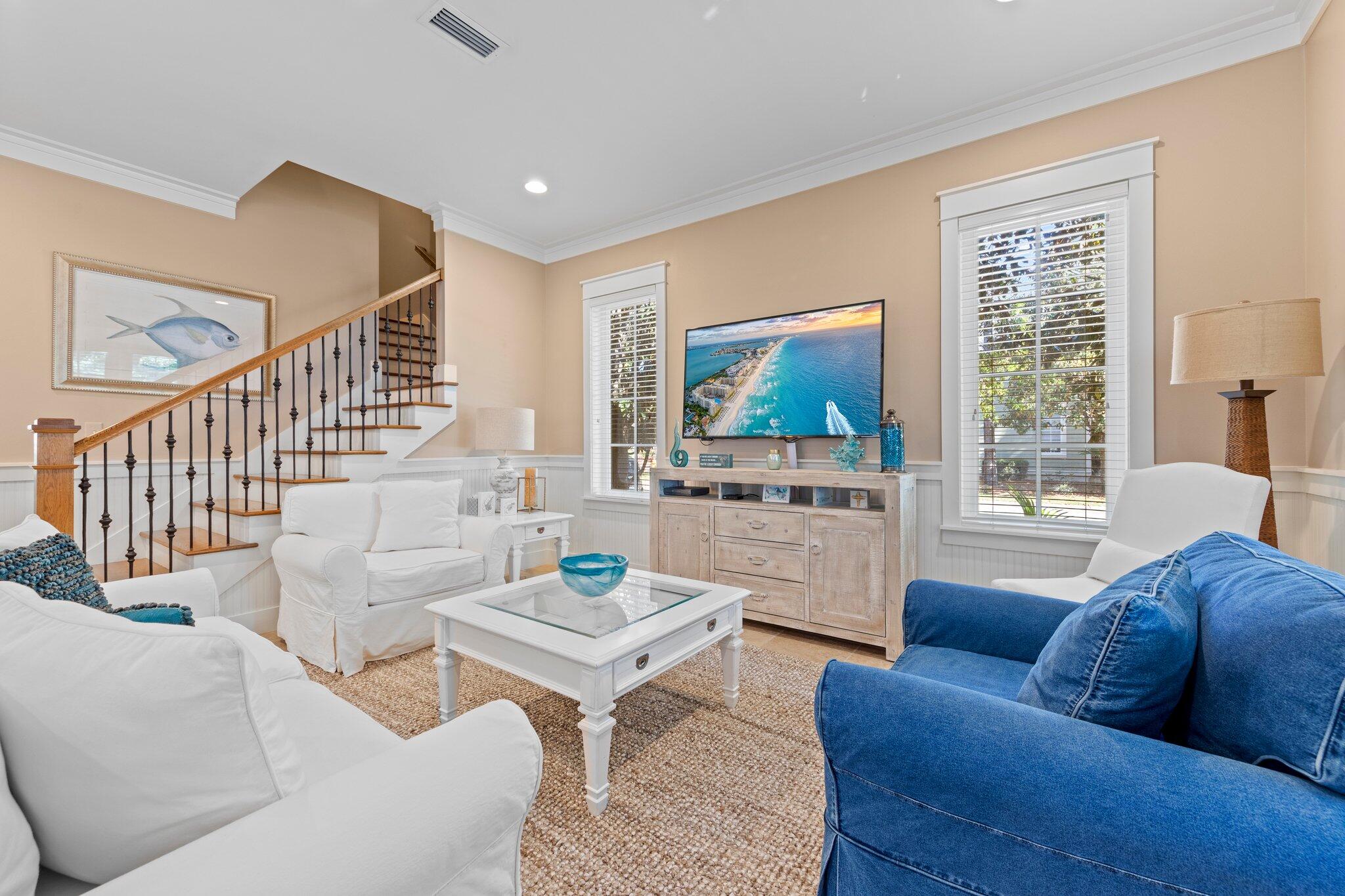 BUNGALOS AT SANDESTIN - Residential