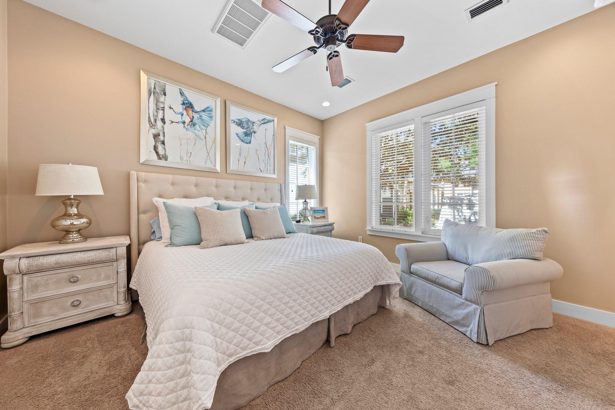 BUNGALOS AT SANDESTIN - Residential