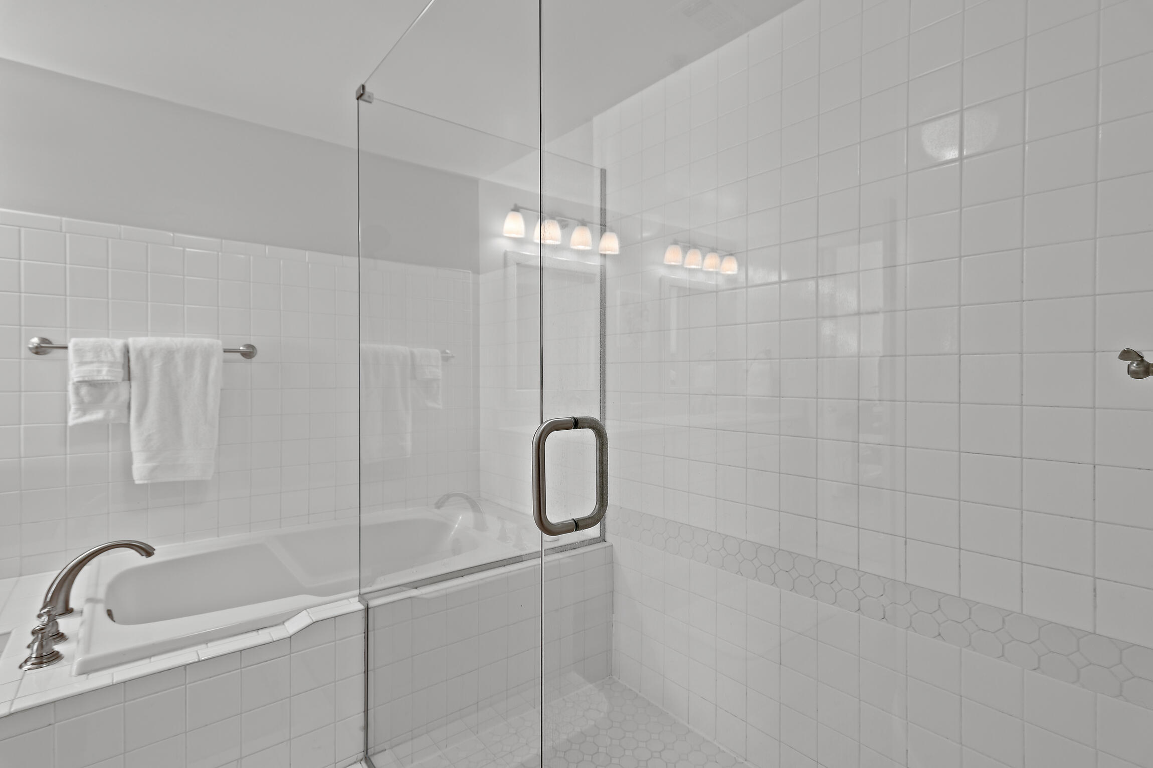 JADE EAST TOWERS CONDO - Residential