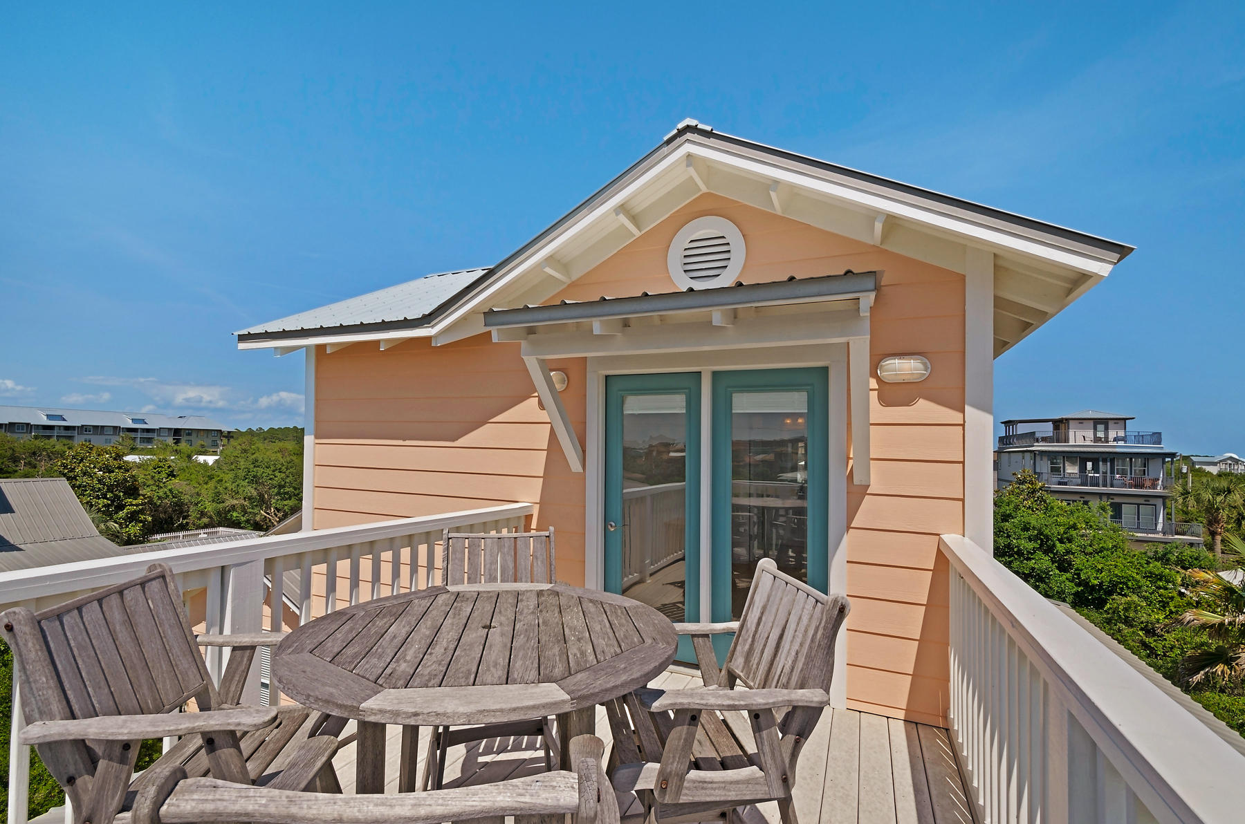 BLUE MOUNTAIN BEACH - Residential