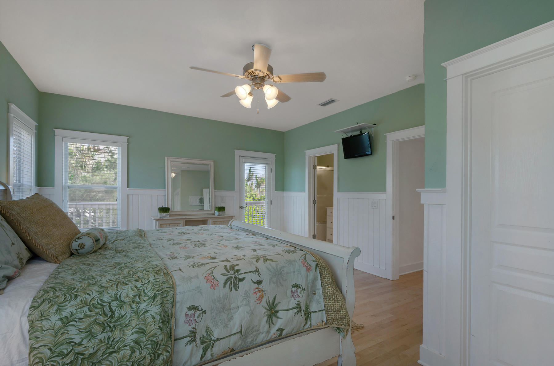 BLUE MOUNTAIN BEACH - Residential