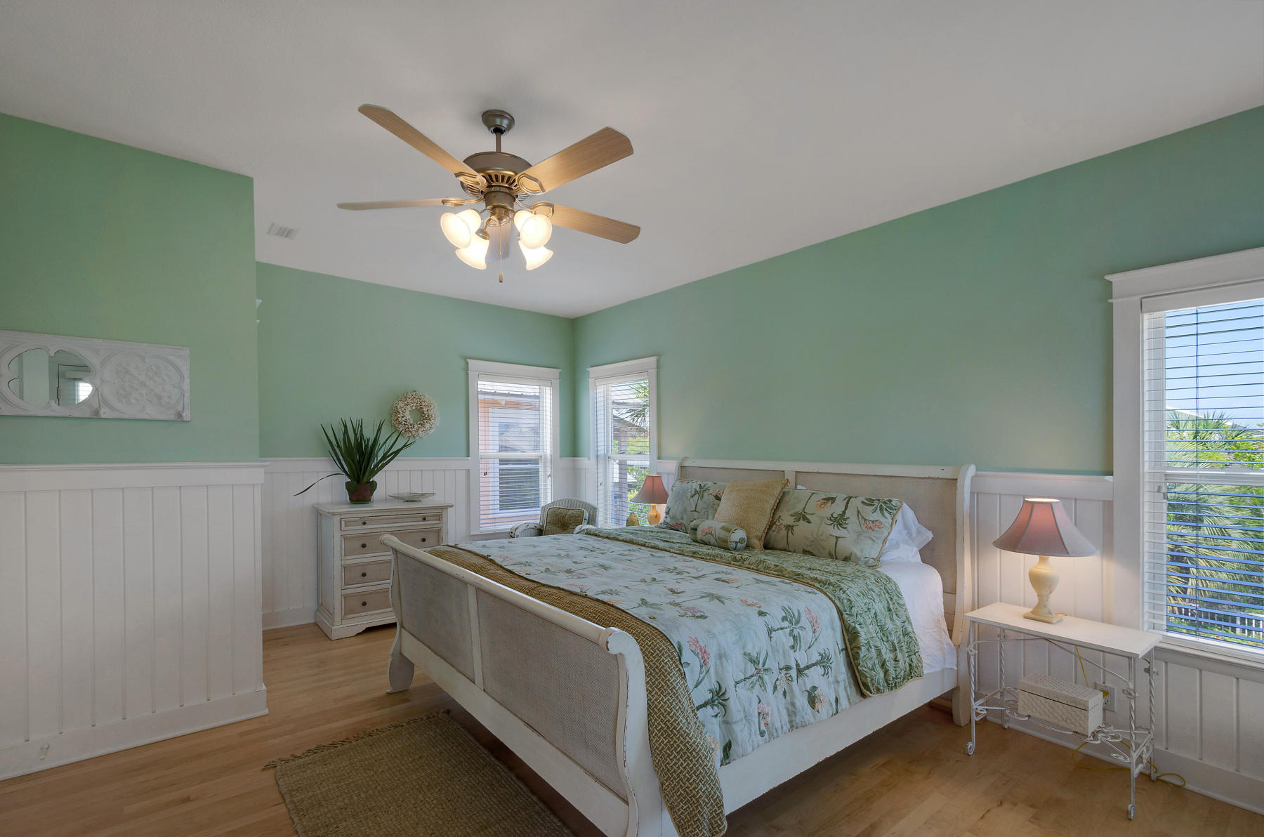 BLUE MOUNTAIN BEACH - Residential
