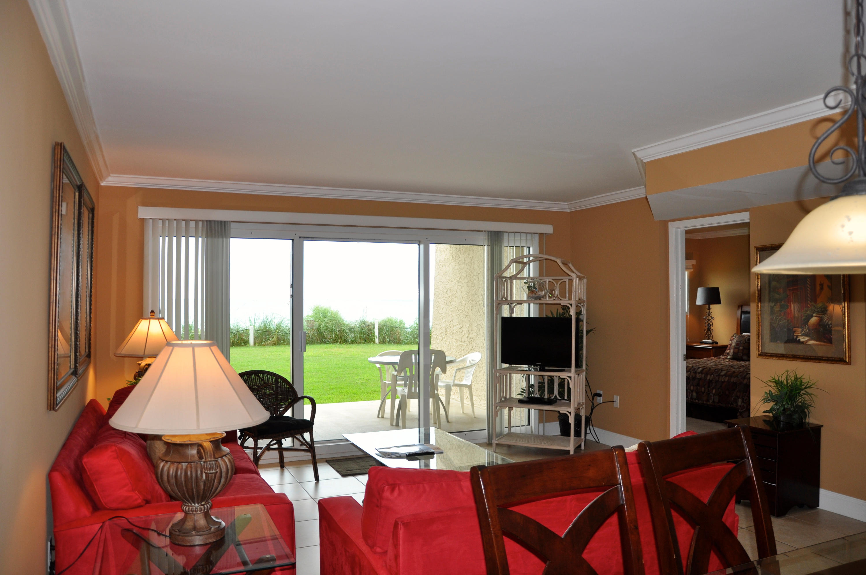 BEACH HOUSE CONDO PH 2 - Residential