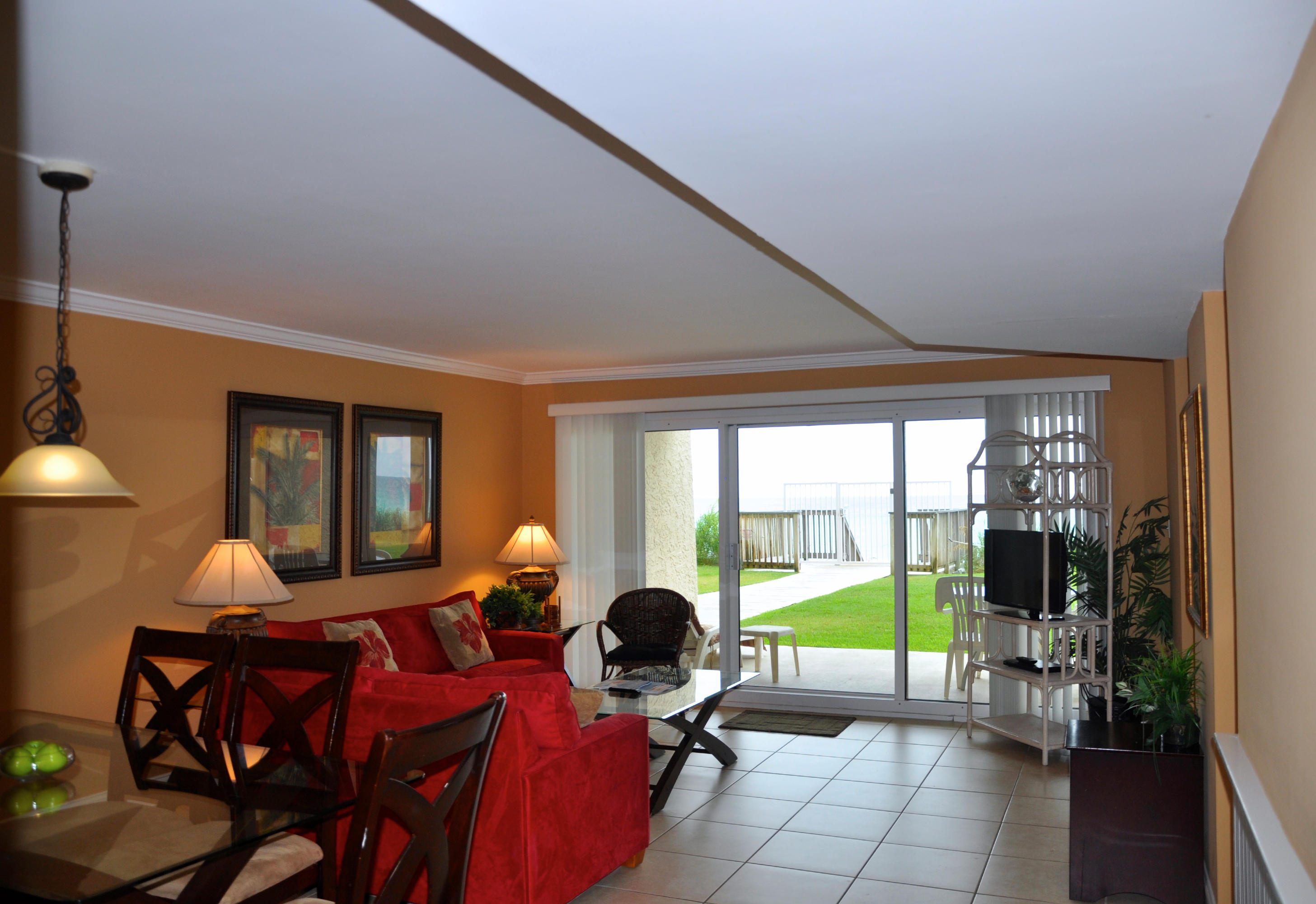 BEACH HOUSE CONDO PH 2 - Residential