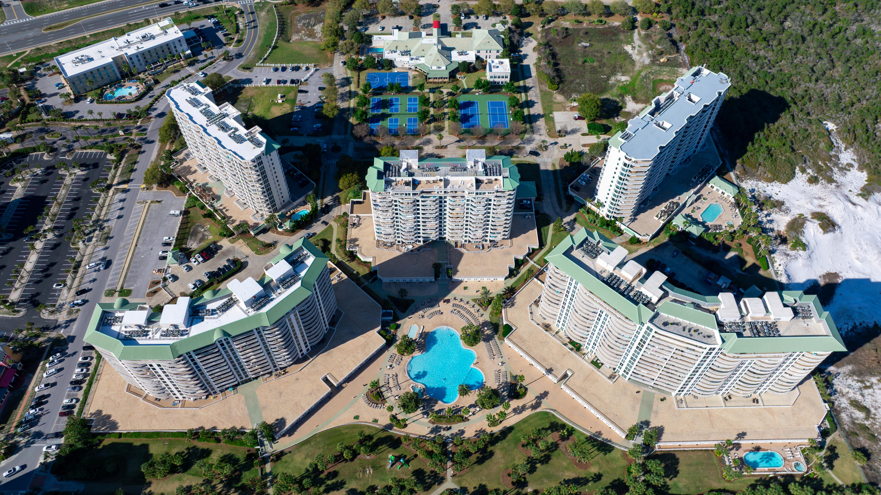 SILVER SHELLS BEACH RESORT - Residential