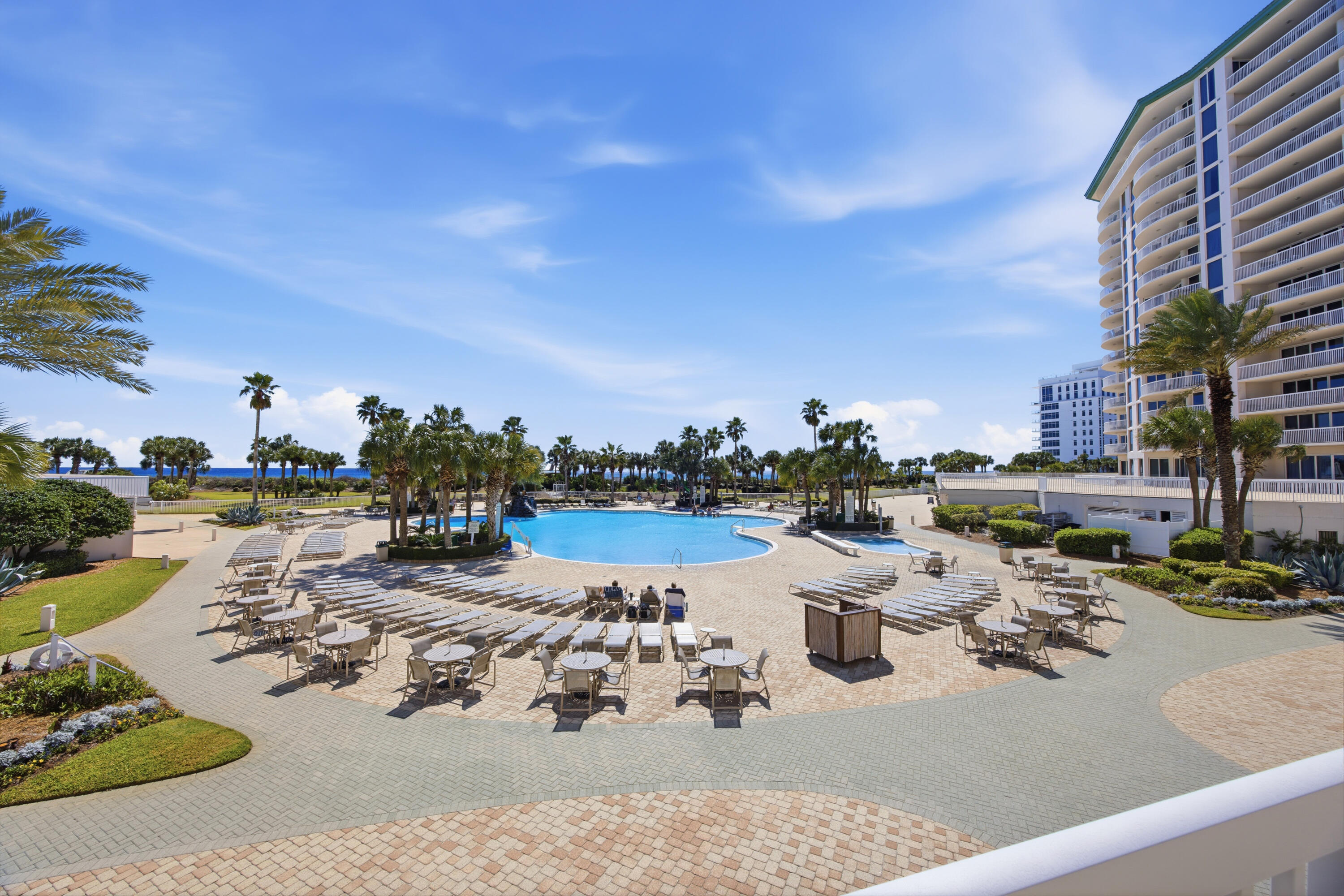 SILVER SHELLS BEACH RESORT - Residential