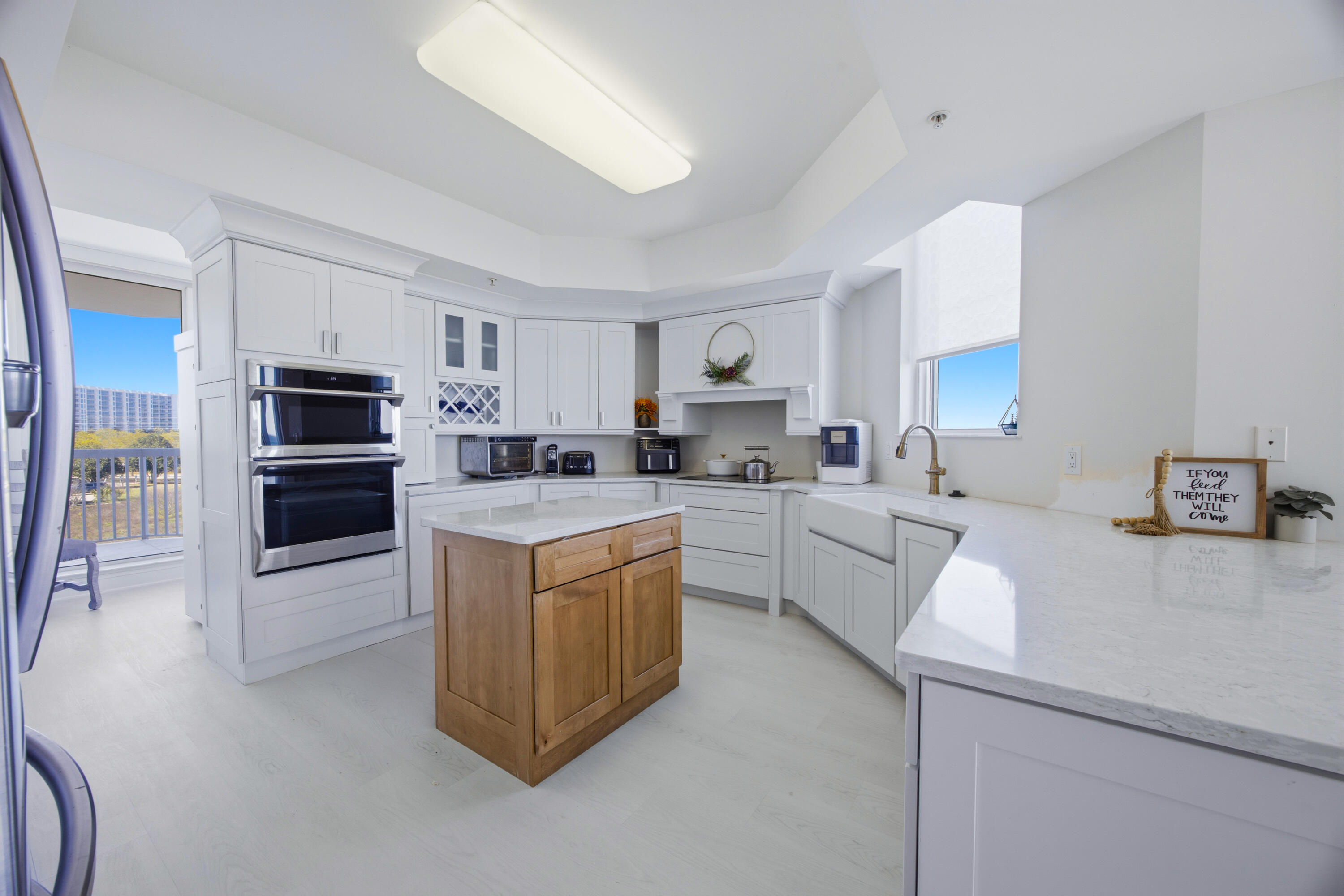 SILVER SHELLS BEACH RESORT - Residential