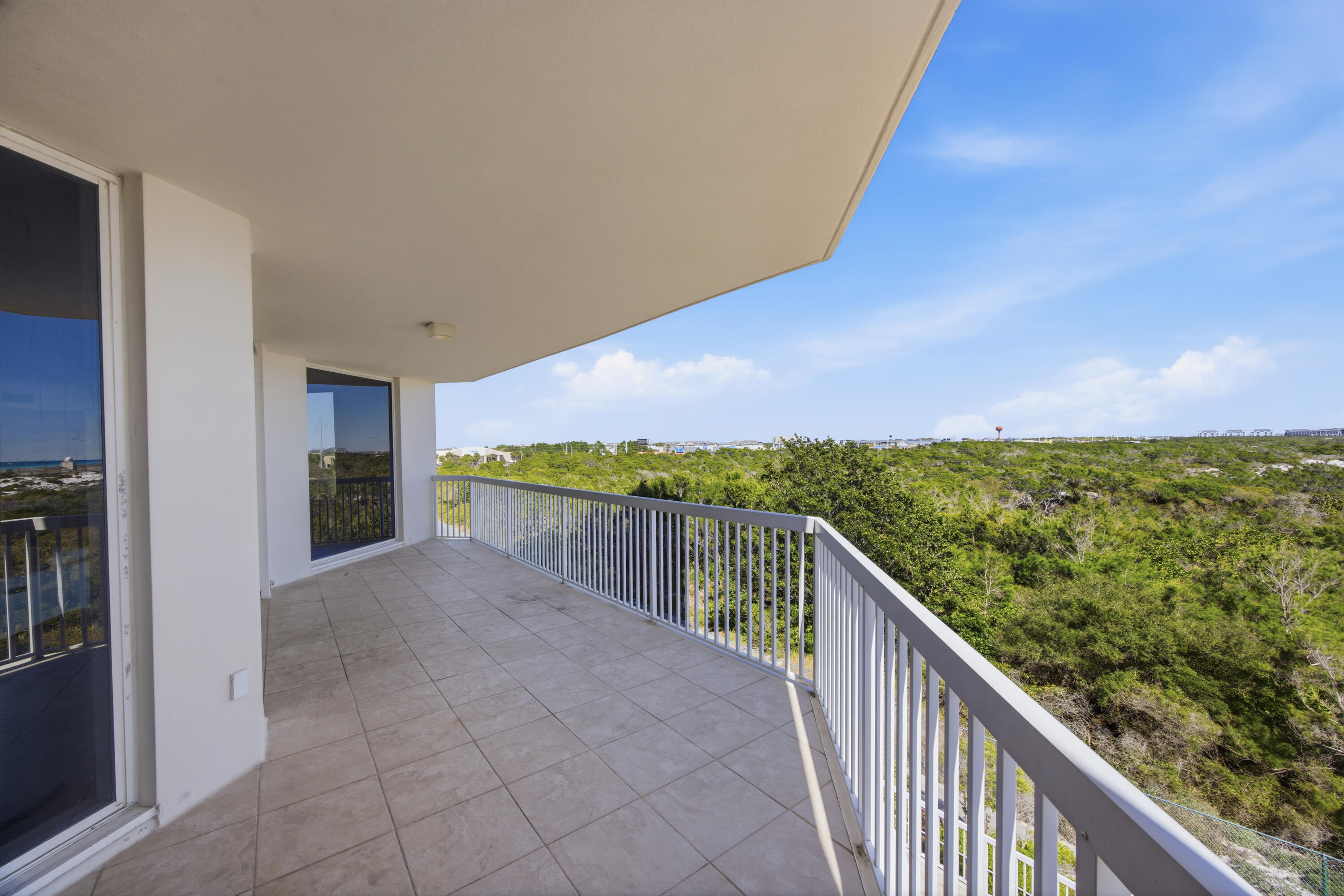 SILVER SHELLS BEACH RESORT - Residential