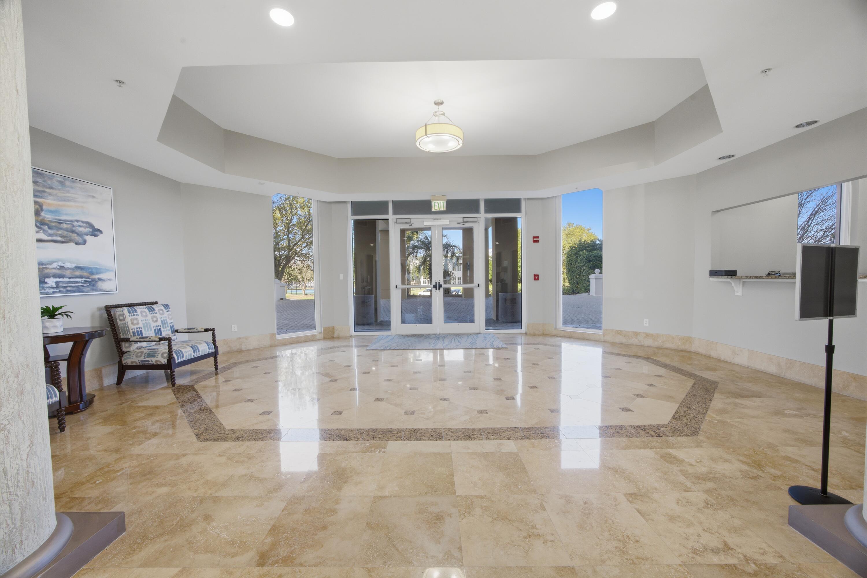 SILVER SHELLS BEACH RESORT - Residential