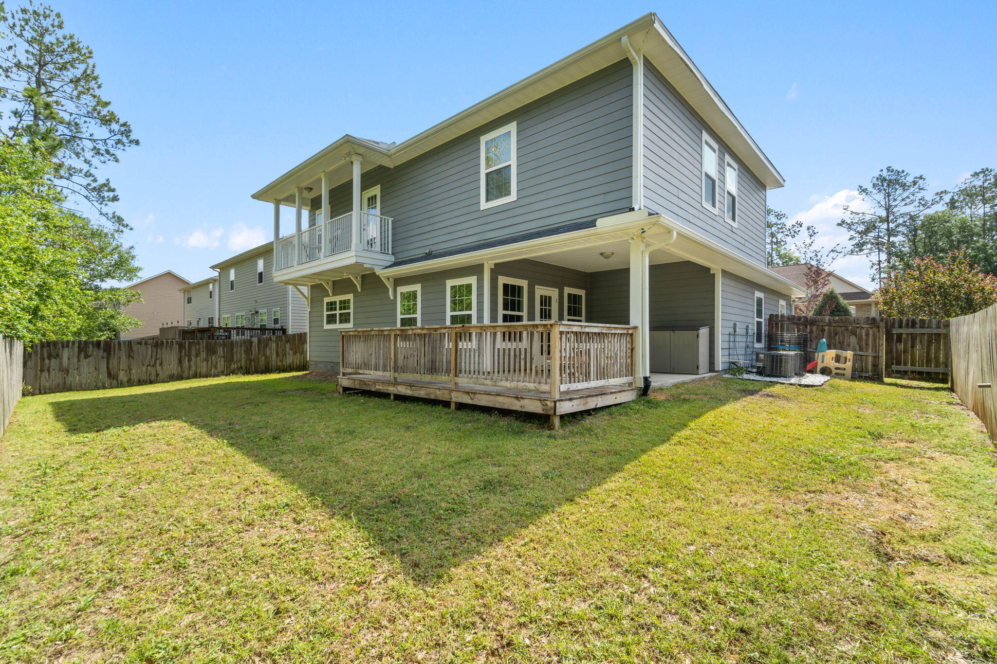 DUGGAN POND ESTATES - Residential