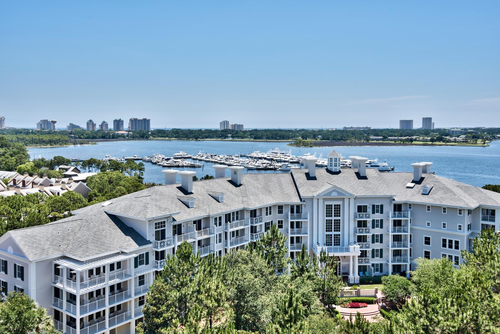 GRAND SANDESTIN - Residential