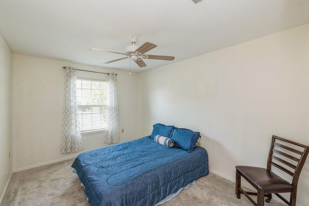 MARY ESTHER MANOR 1ST ADDN - Residential