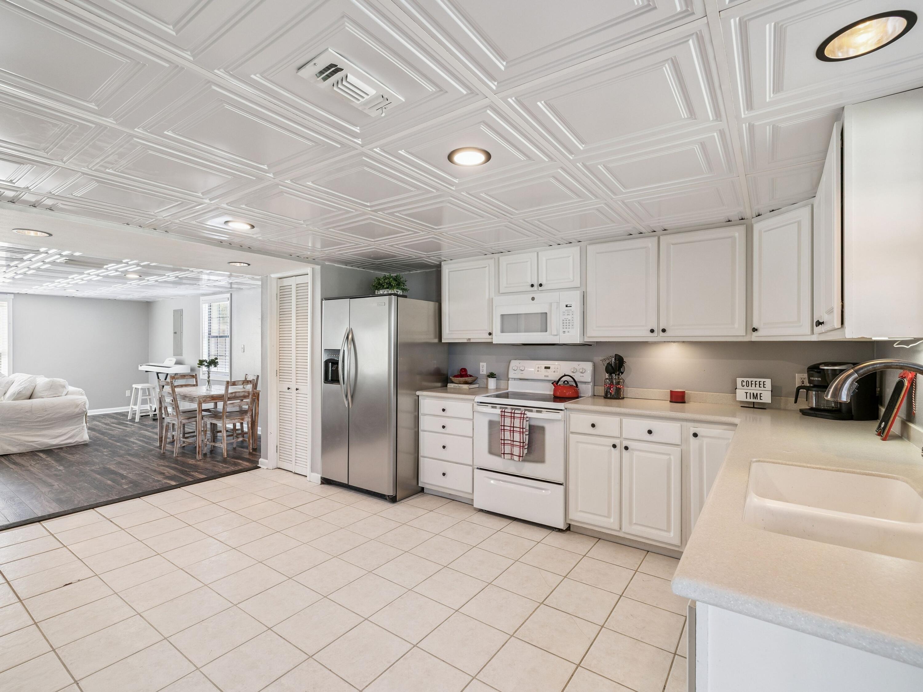 GULFVIEW HEIGHTS - Residential