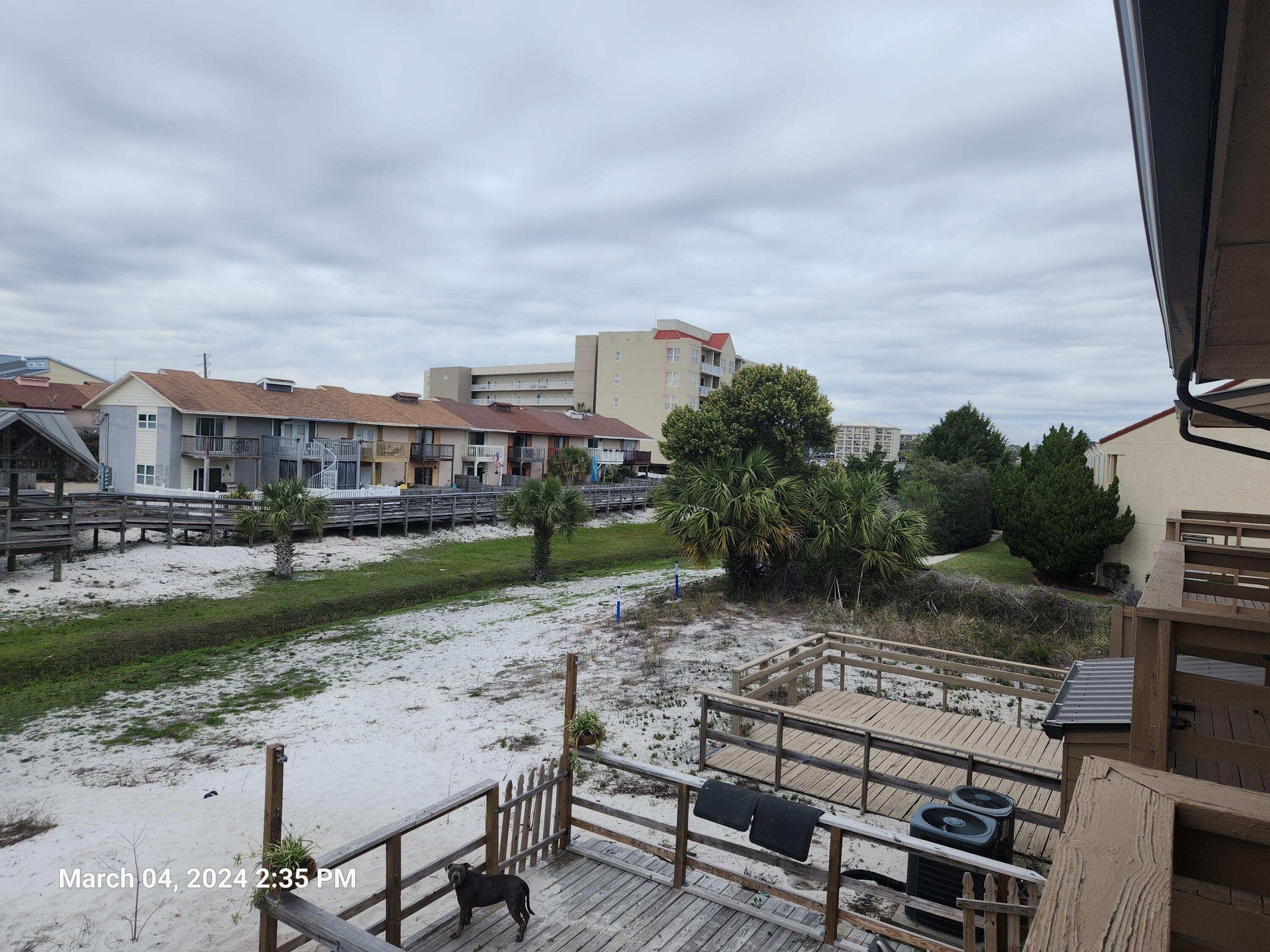 MANOR SHORES VILLAS - Residential Lease