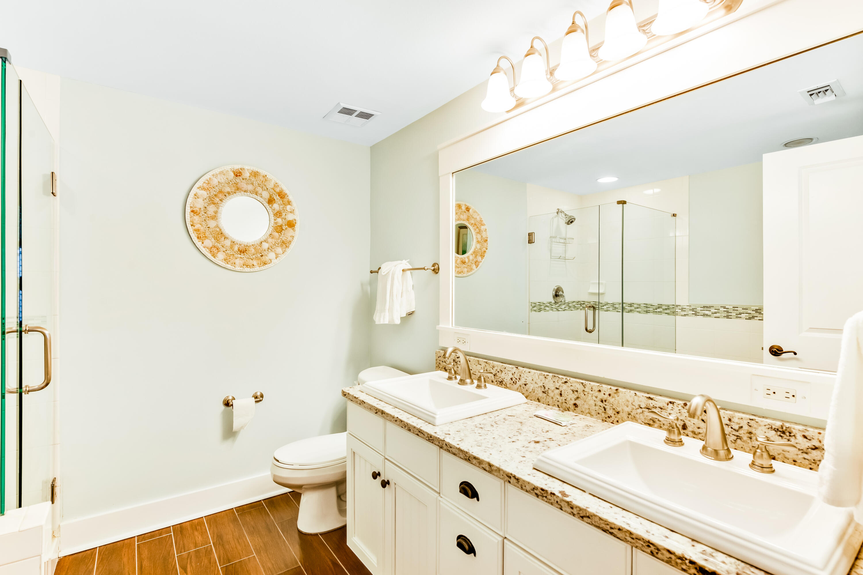 MARKET STREET INN - Residential