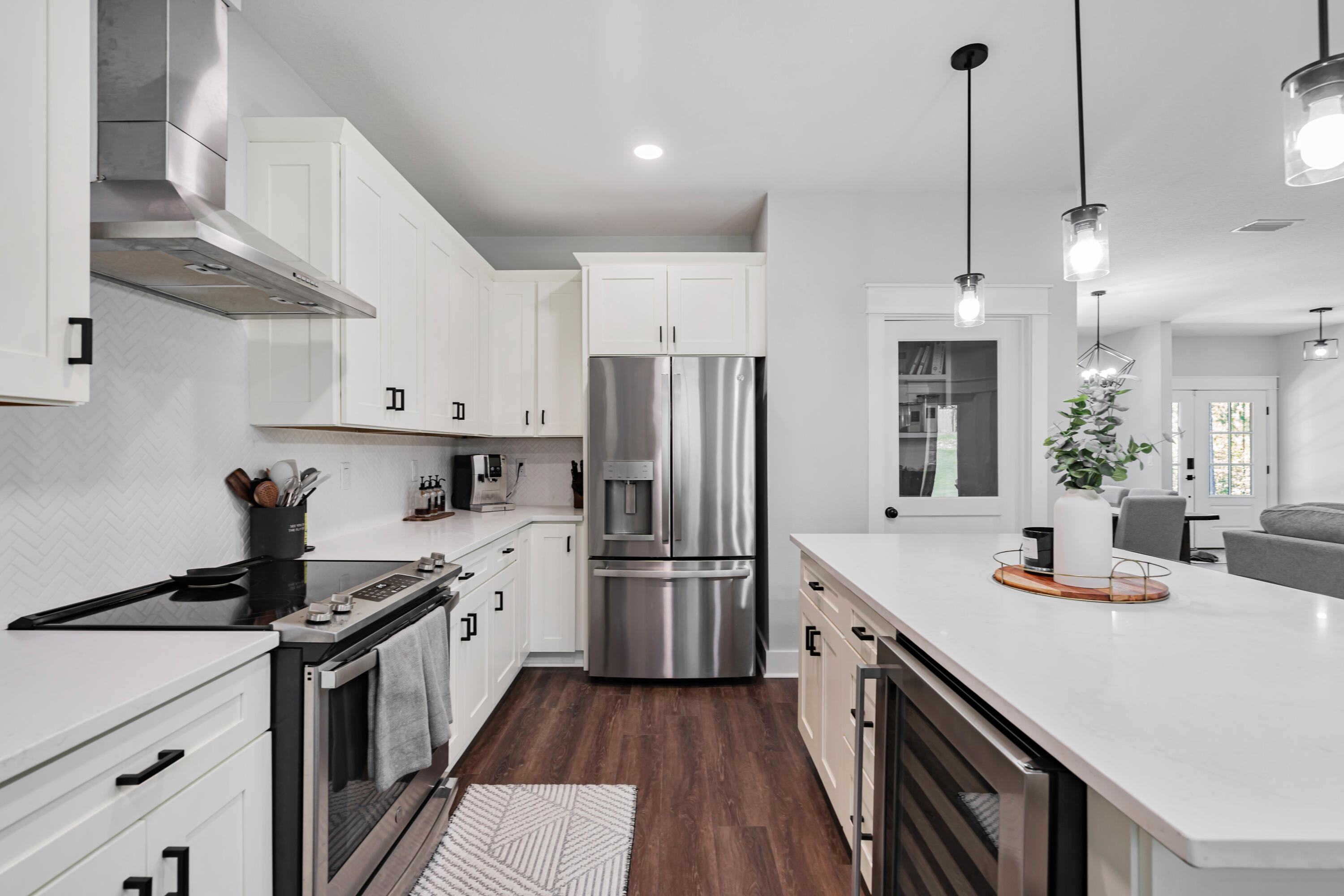 TWIN LAKES ESTATES - Residential