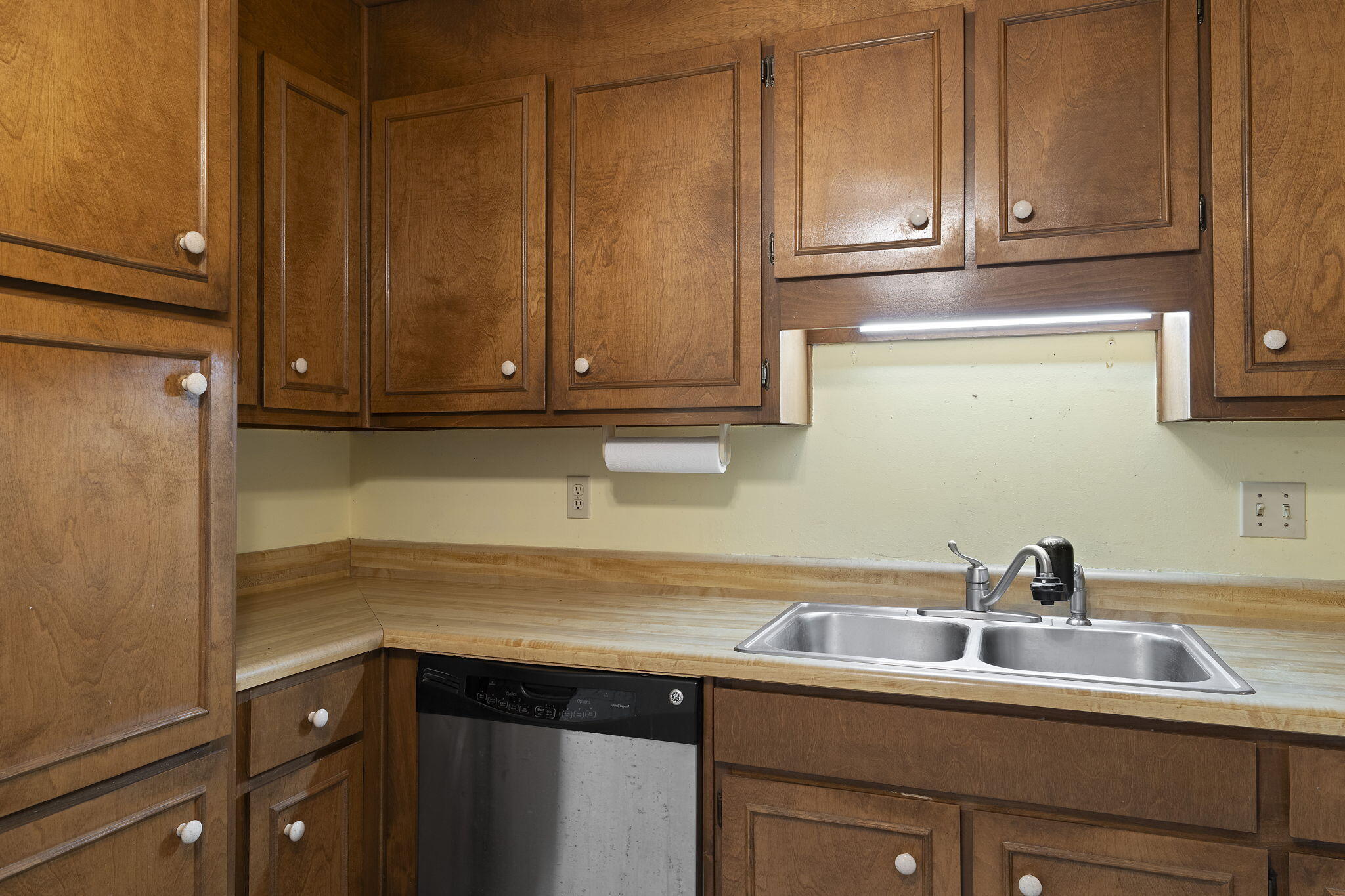 PRO AM ESTATES - Residential