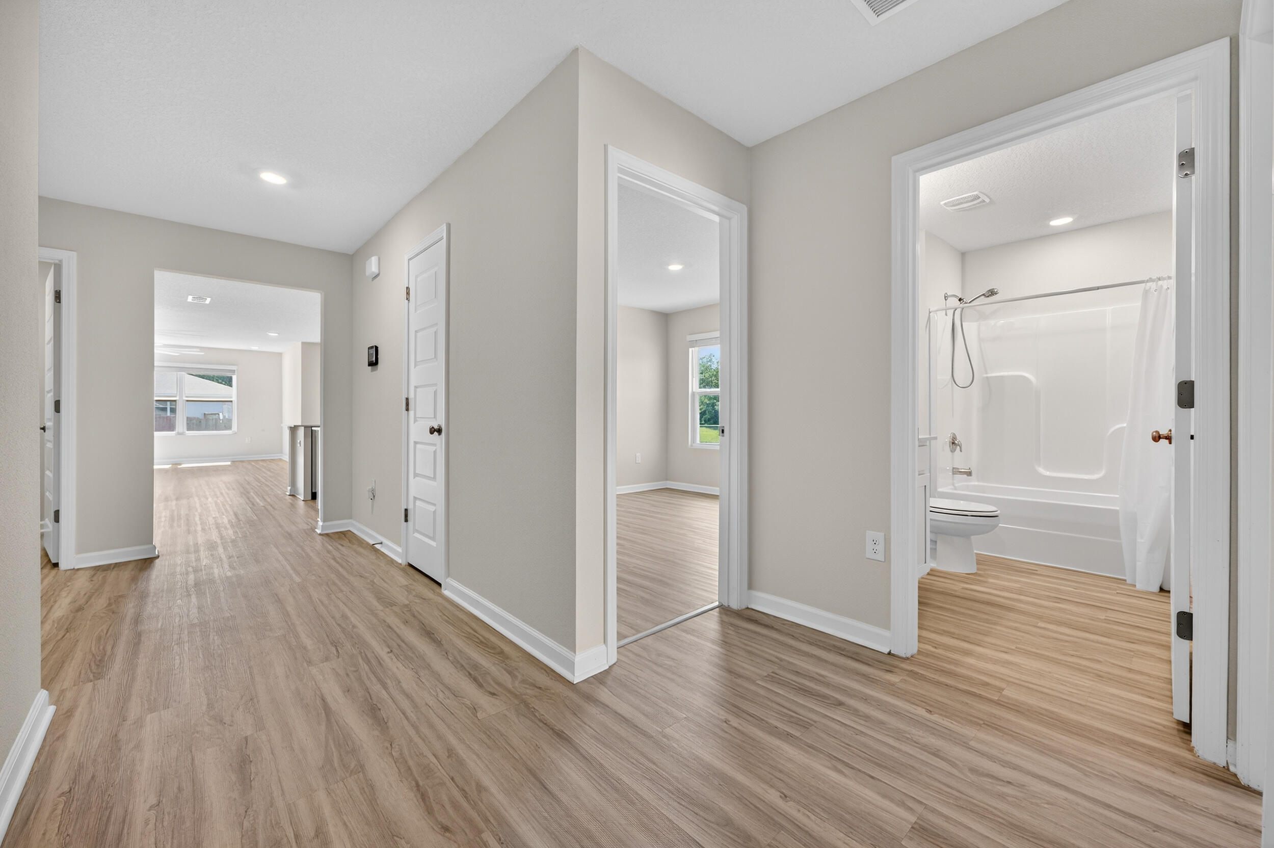 SILVER LAKE VILLAGE - Residential
