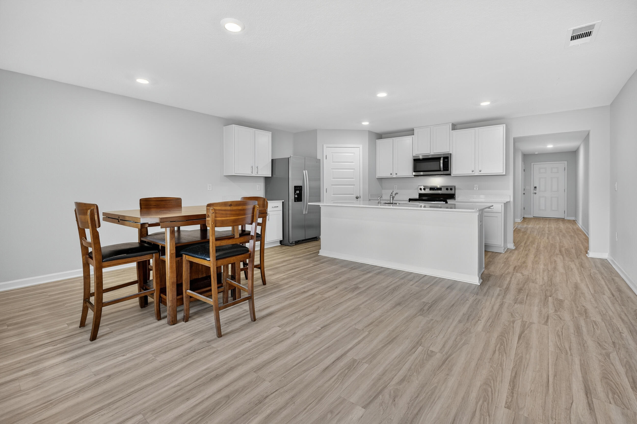 SILVER LAKE VILLAGE - Residential
