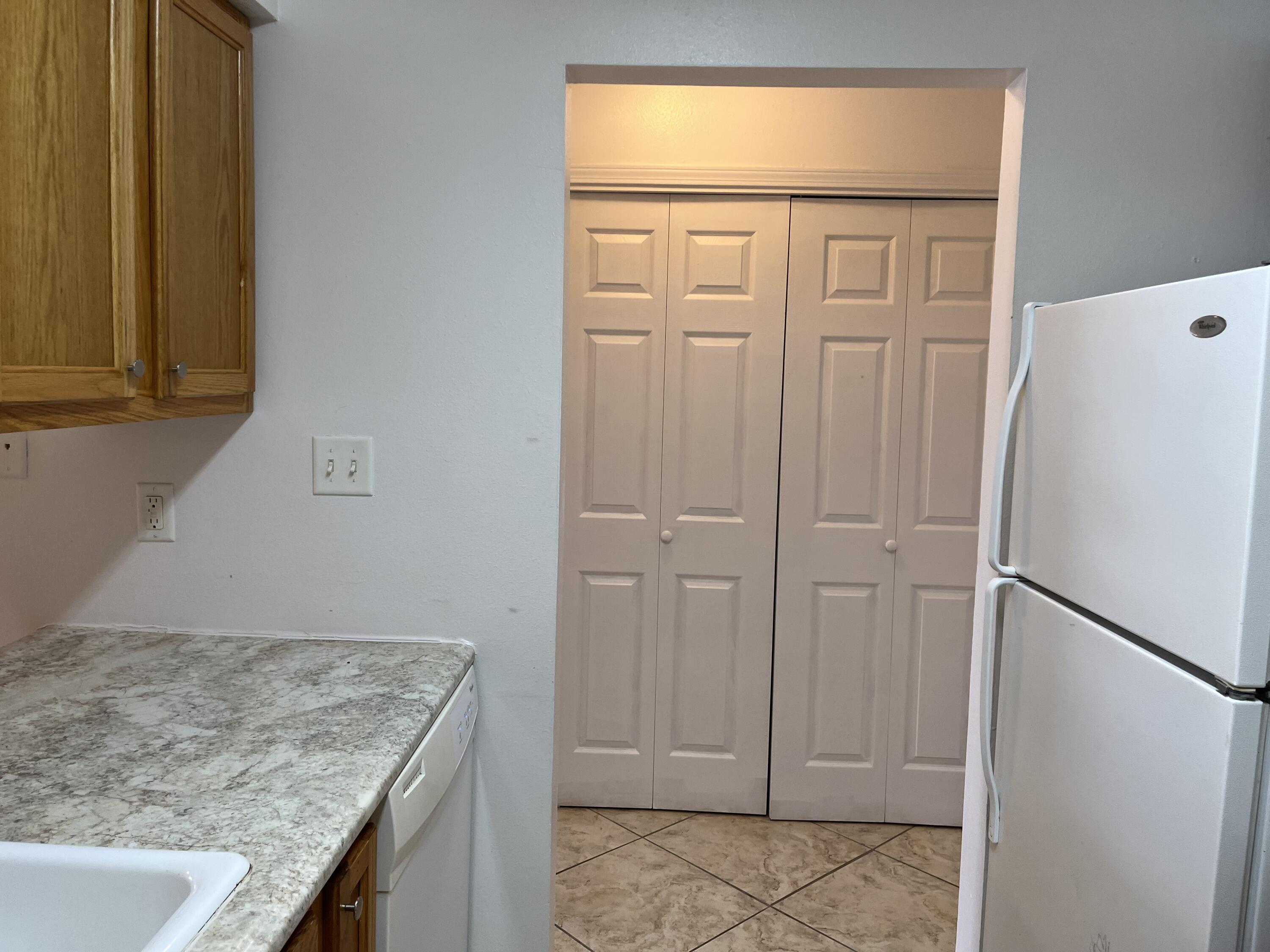 514 LANDVIEW ESTATES - Residential Lease