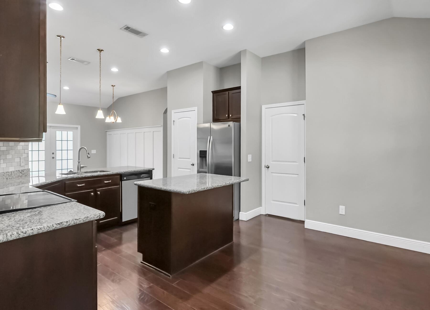 New Haven Estates - Residential Lease