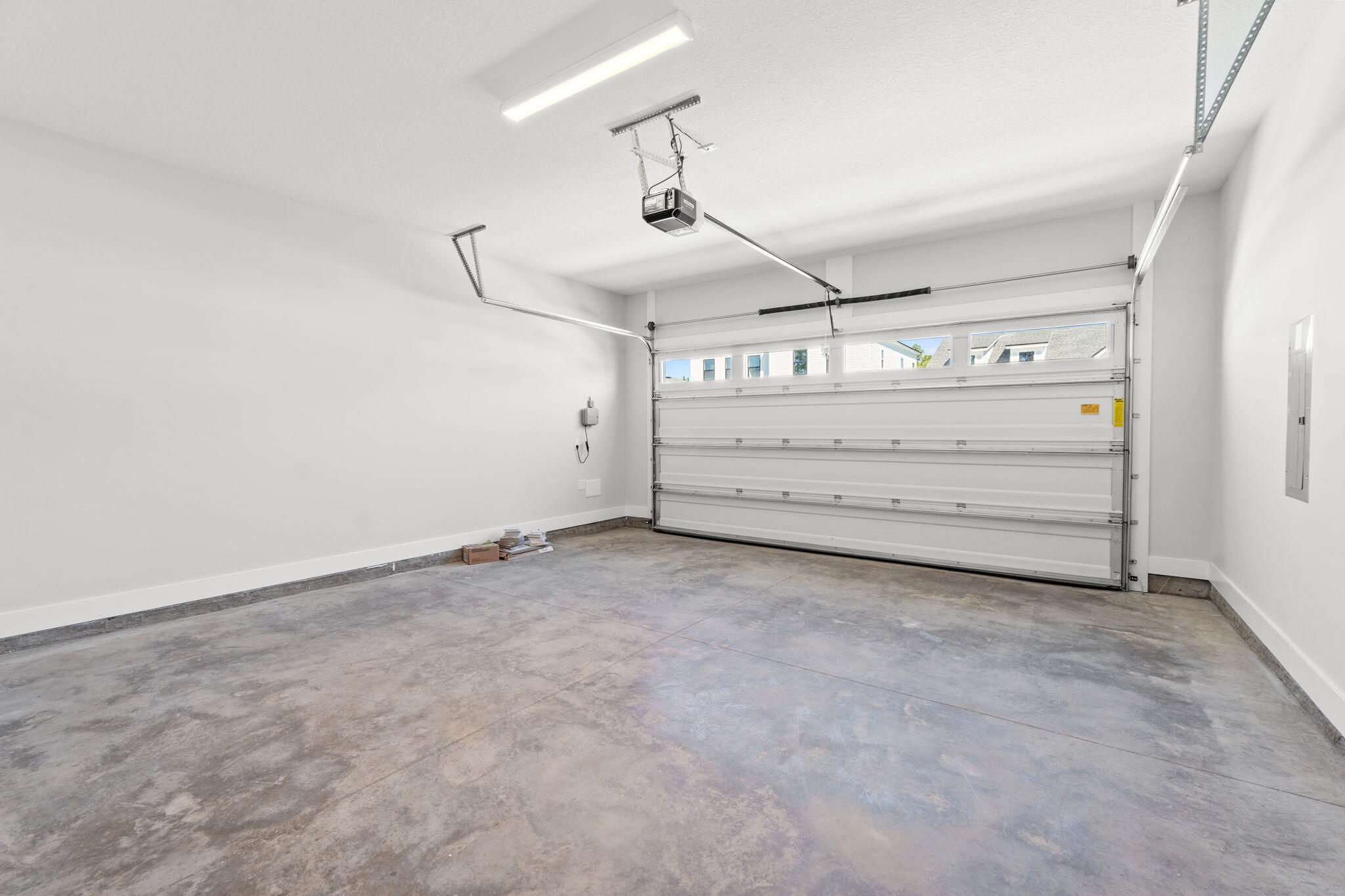 Breakwater at Ward Creek - Residential Lease