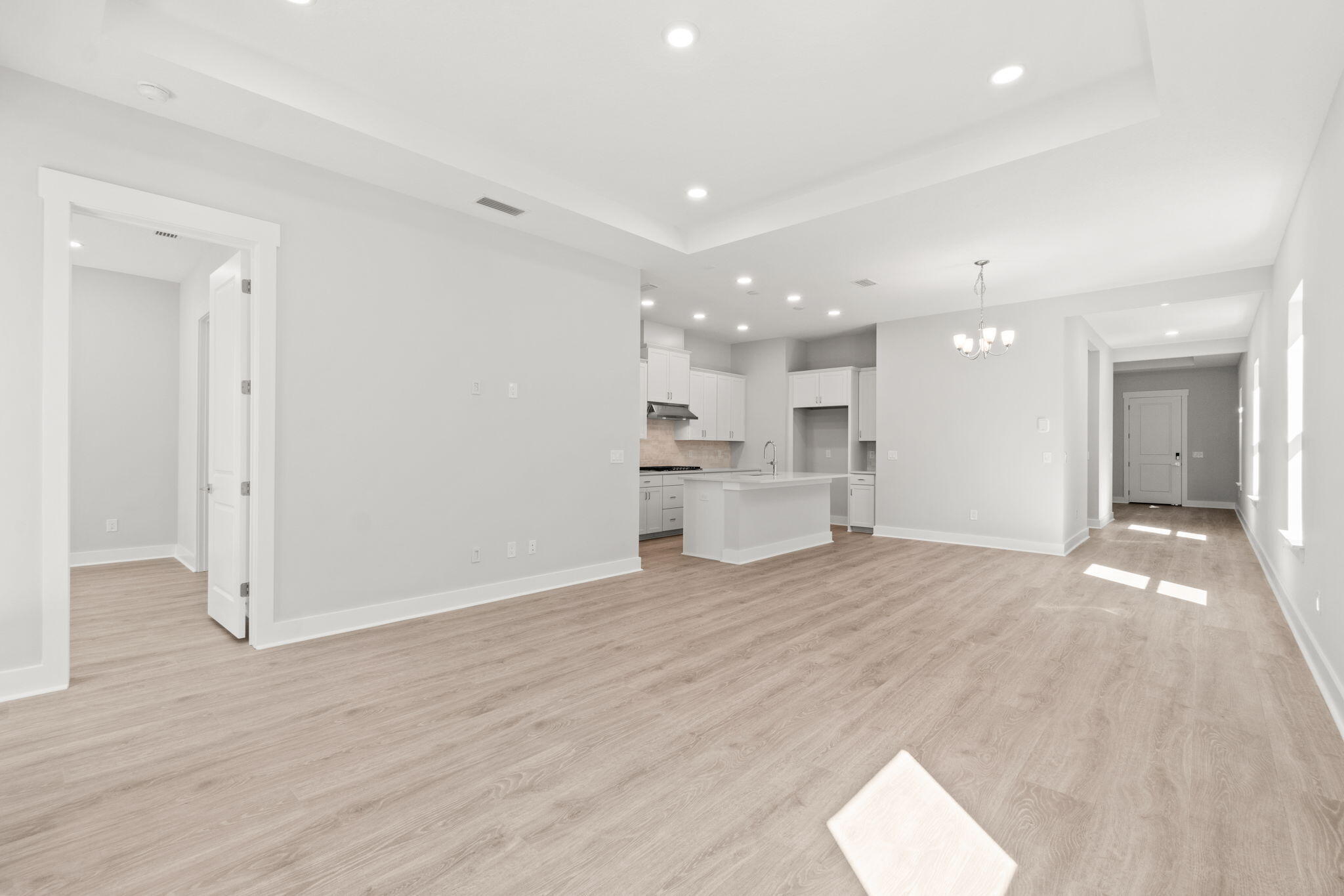 Breakwater at Ward Creek - Residential Lease