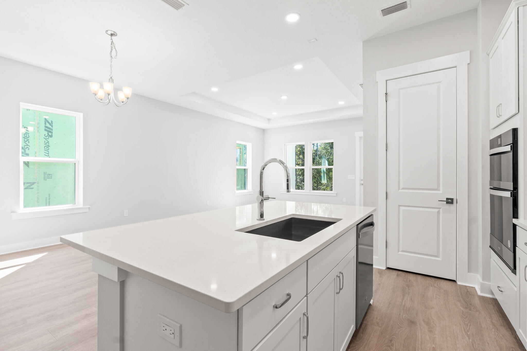 Breakwater at Ward Creek - Residential Lease