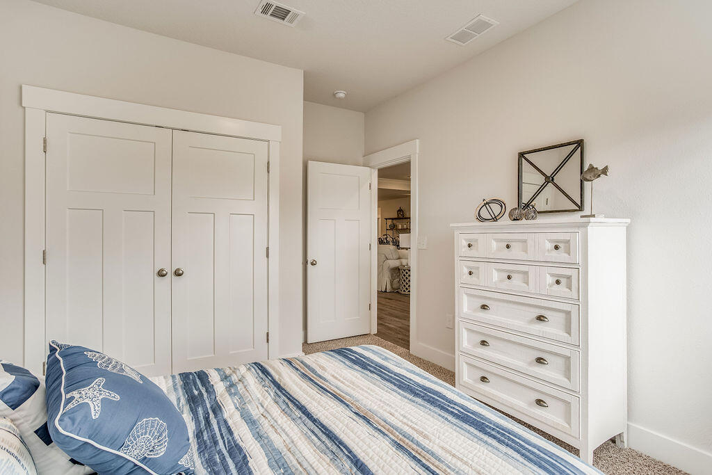 HILLWOOD ESTATES PH 1 - Residential