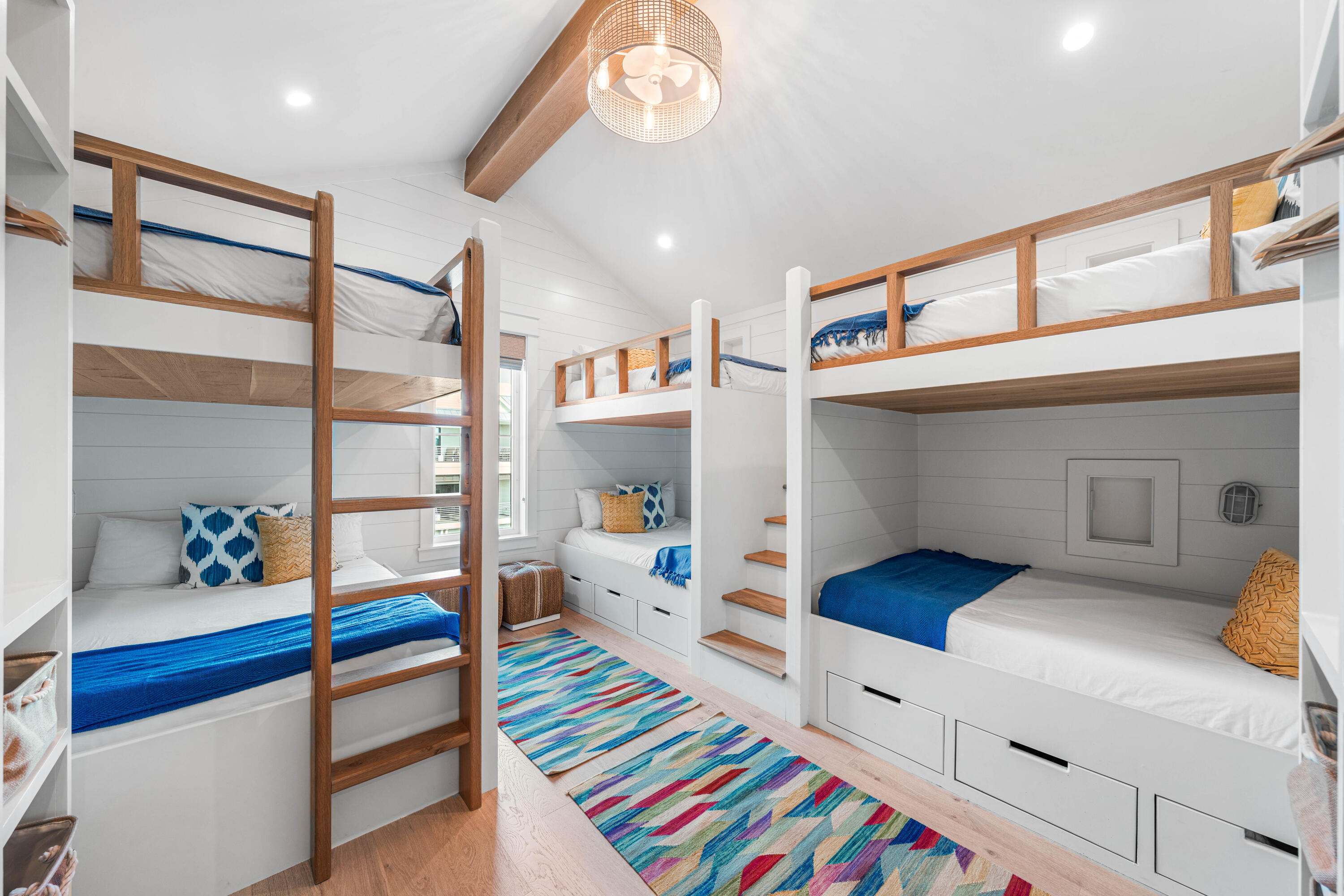 SEAGROVE 3RD ADDN - Residential