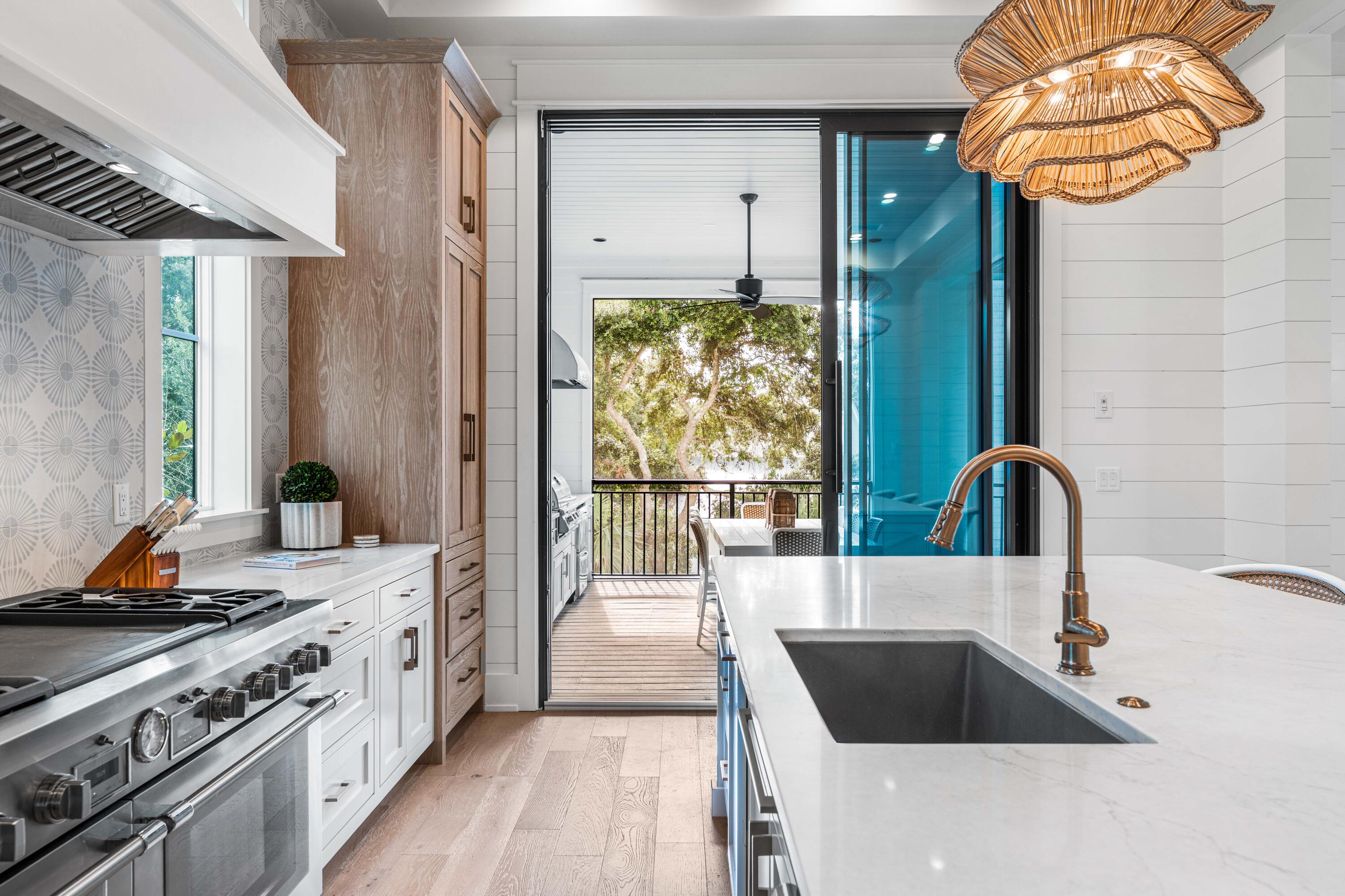 SEAGROVE 3RD ADDN - Residential