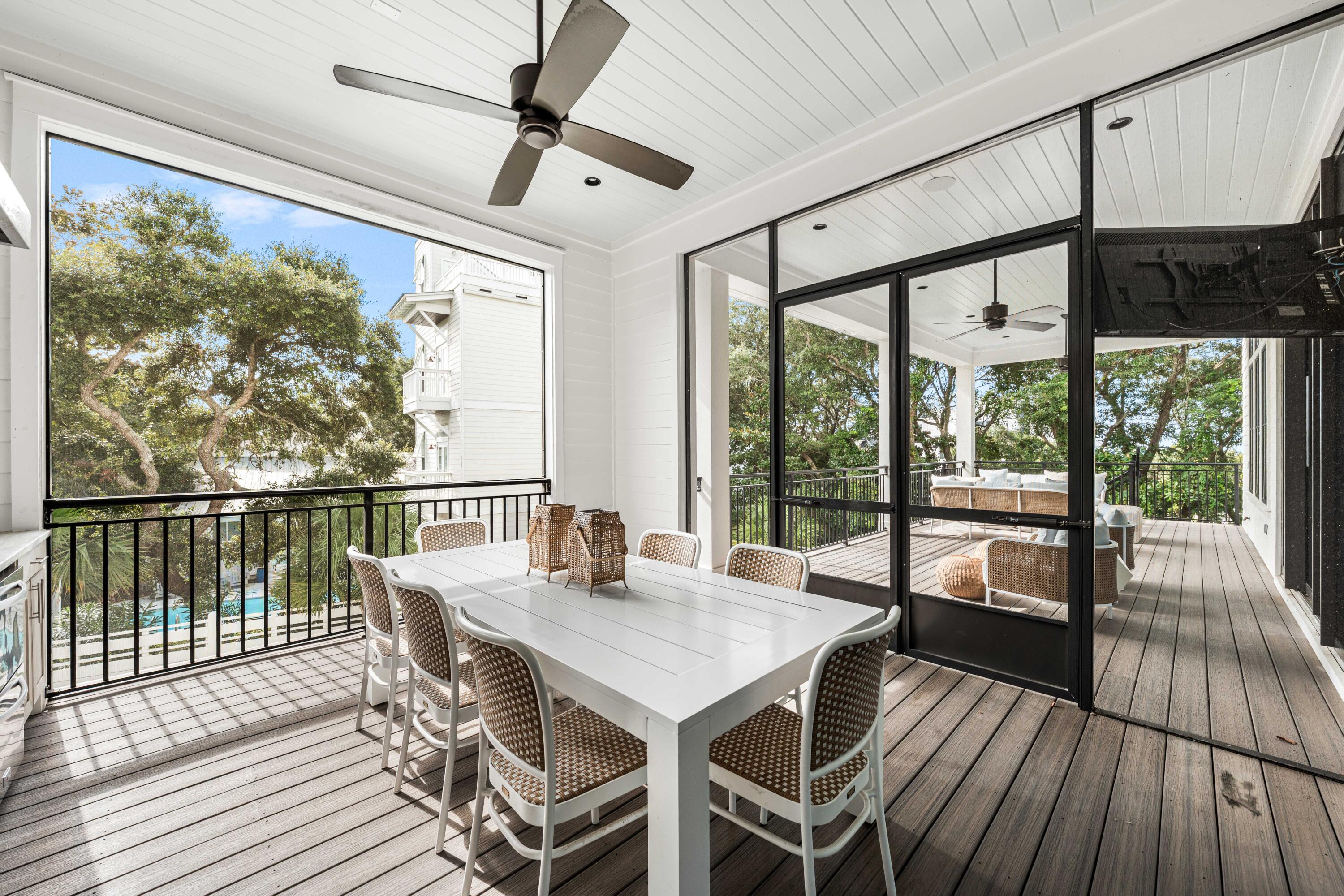 SEAGROVE 3RD ADDN - Residential