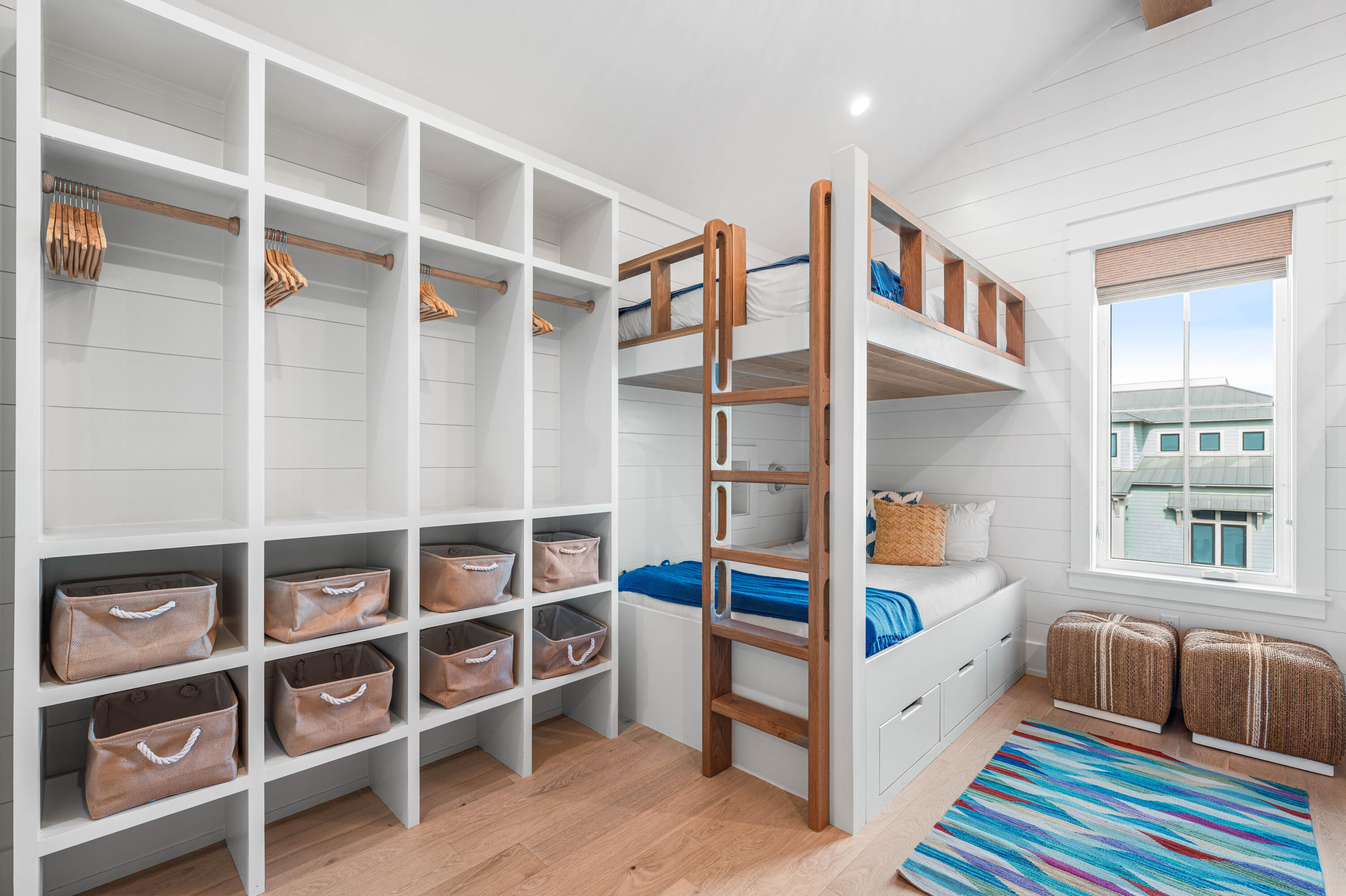 SEAGROVE 3RD ADDN - Residential