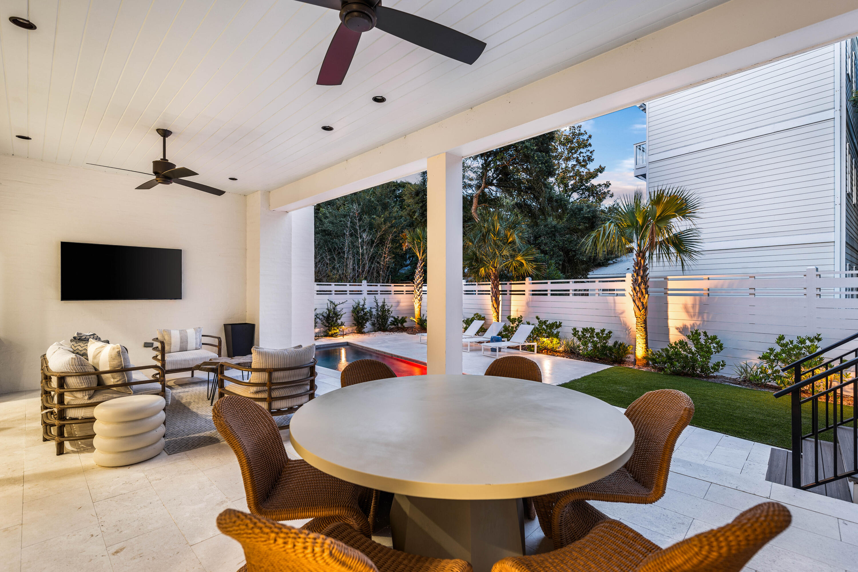 SEAGROVE 3RD ADDN - Residential