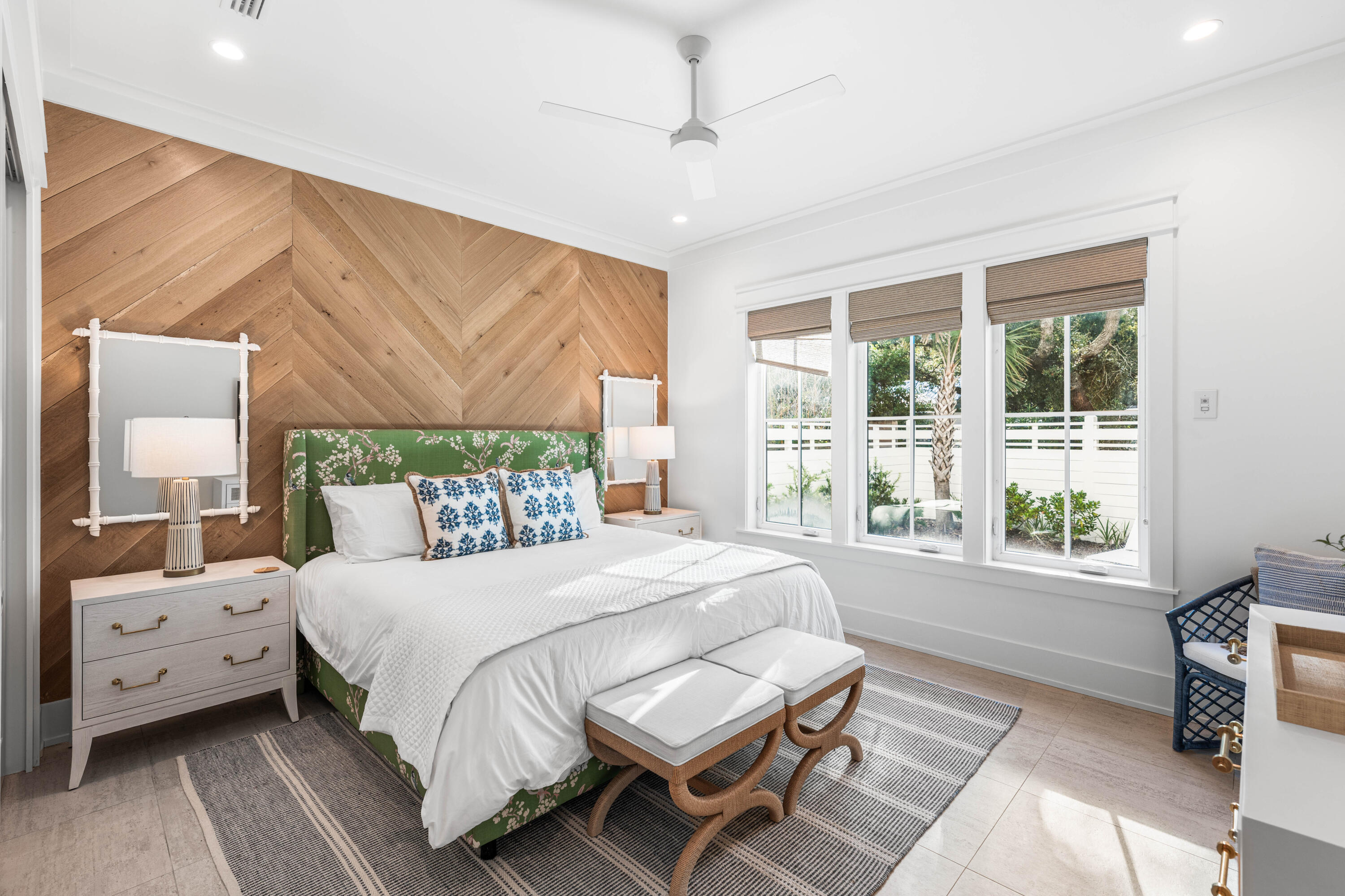 SEAGROVE 3RD ADDN - Residential