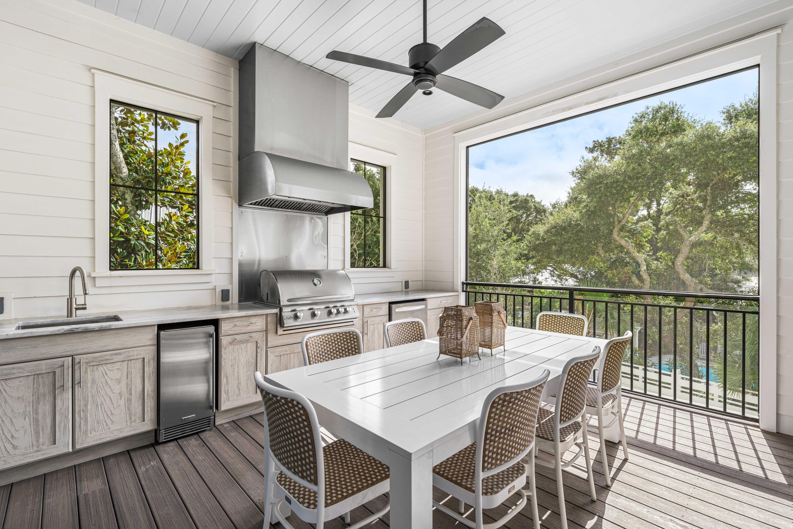 SEAGROVE 3RD ADDN - Residential