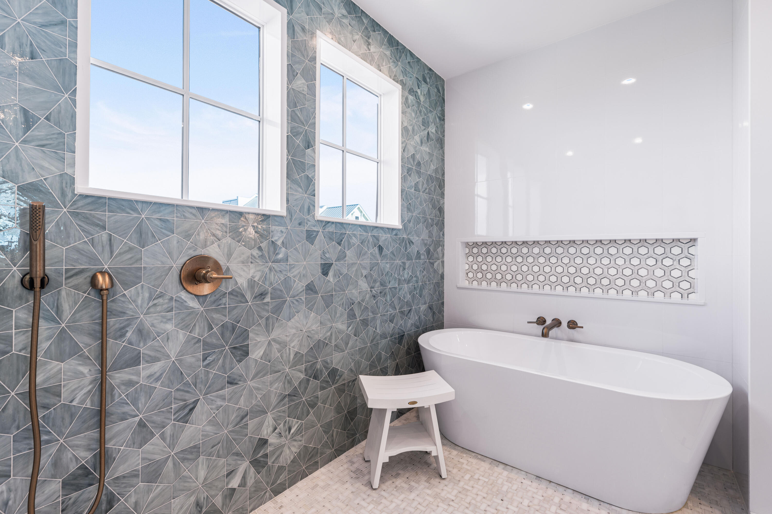 SEAGROVE 3RD ADDN - Residential