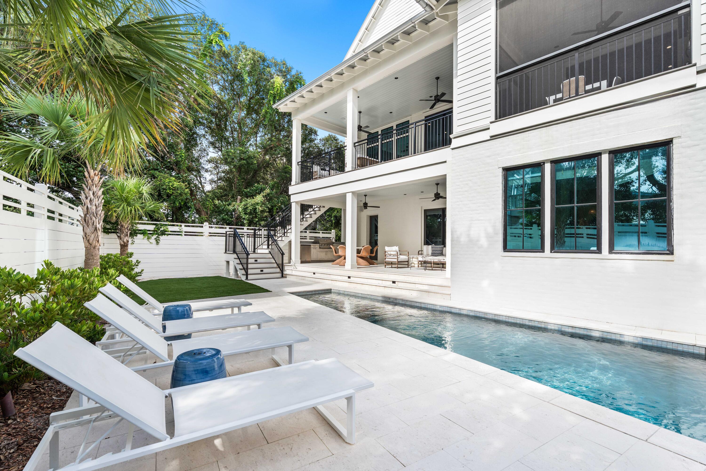 SEAGROVE 3RD ADDN - Residential