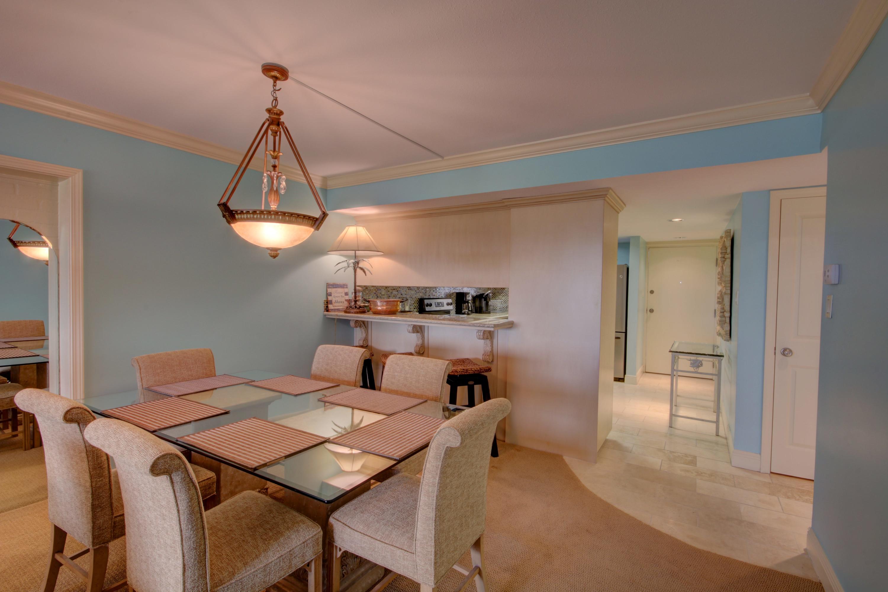 EL MATADOR CONDO - Residential