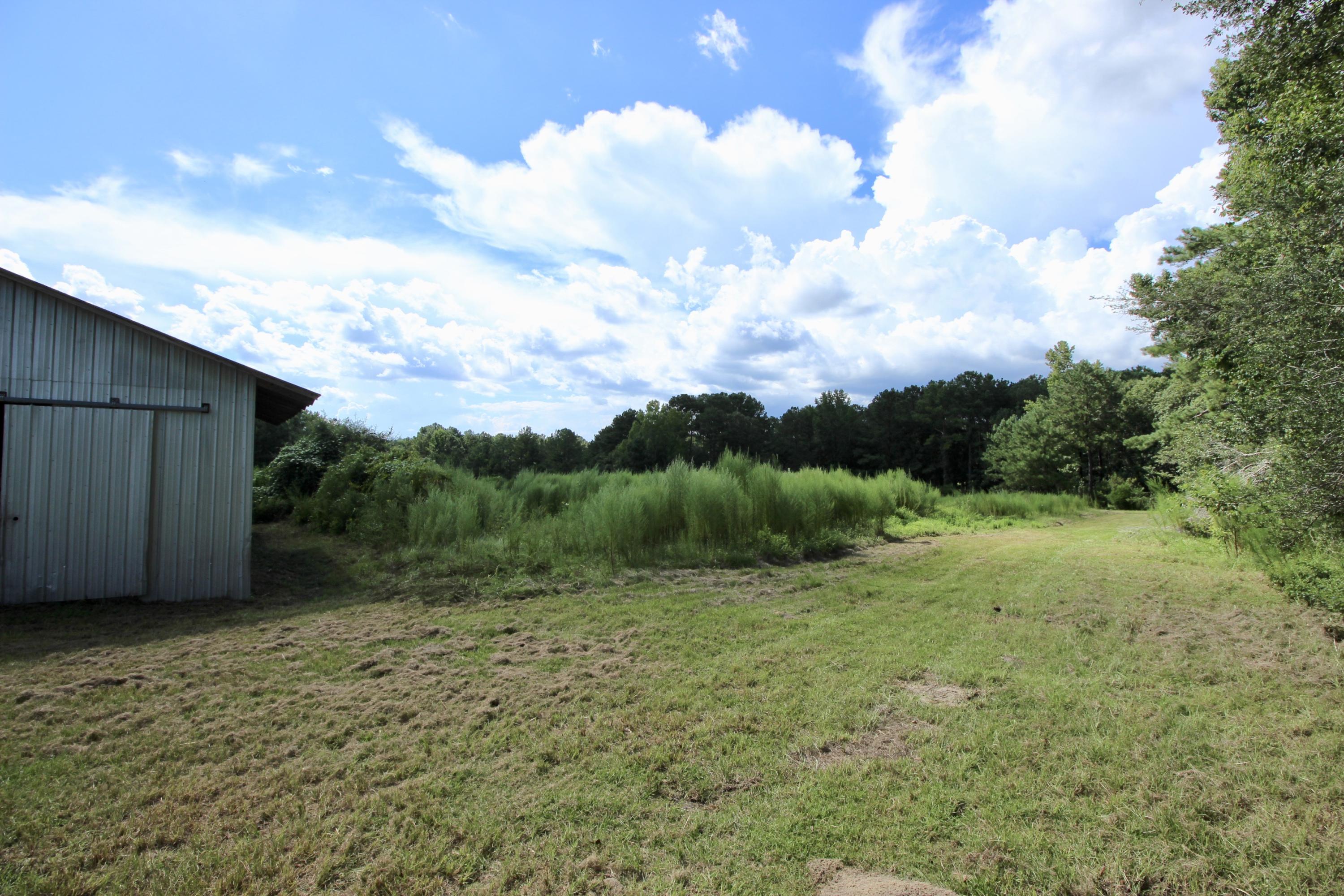 METES & BOUNDS - Land