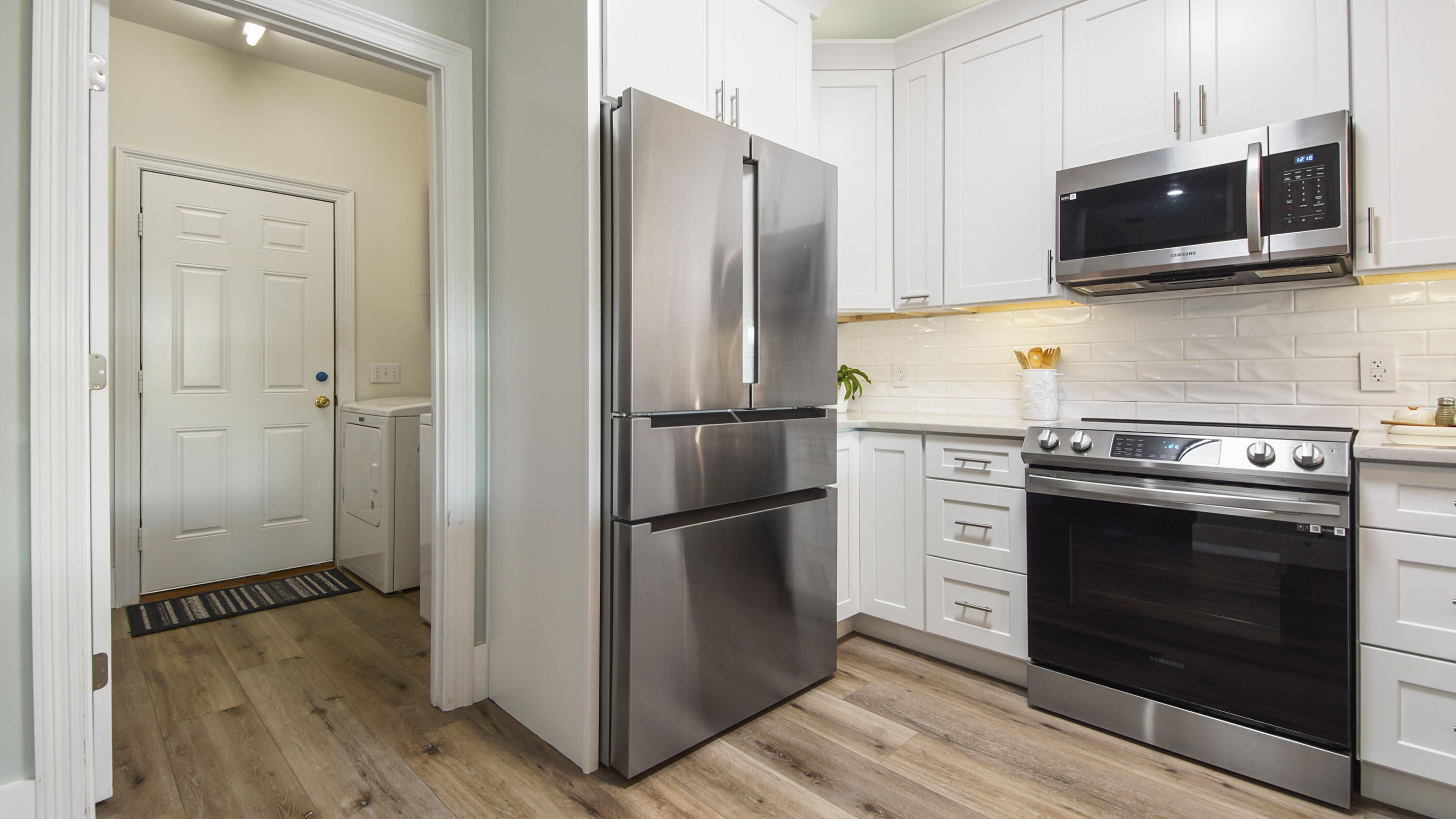 ESCADA - Residential