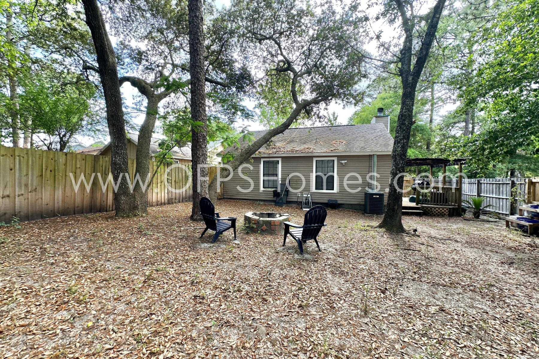 KELLY HILL ESTATES - Residential Lease