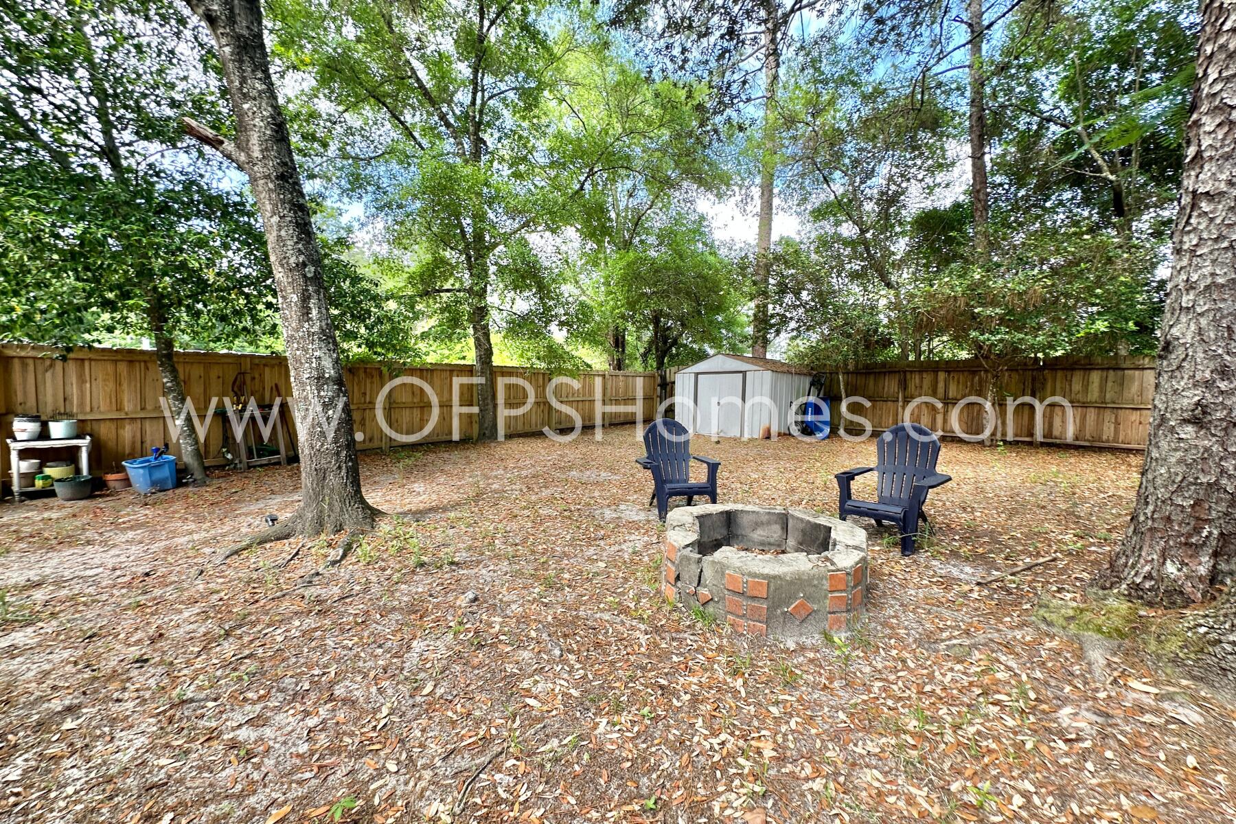 KELLY HILL ESTATES - Residential Lease