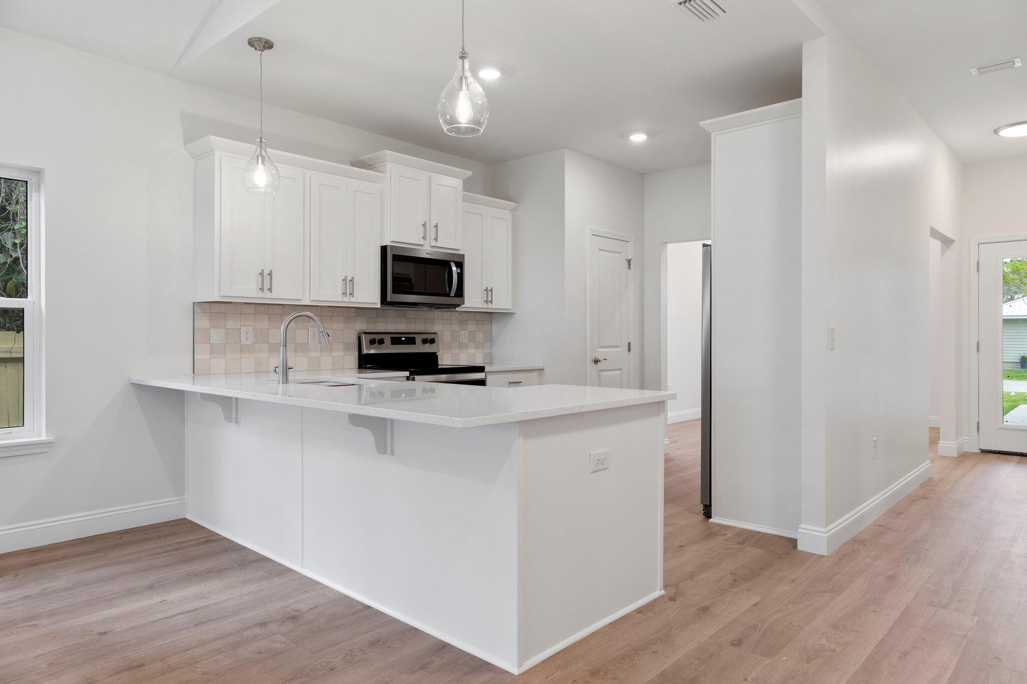 VILLA TASSO TOWN OF - Residential