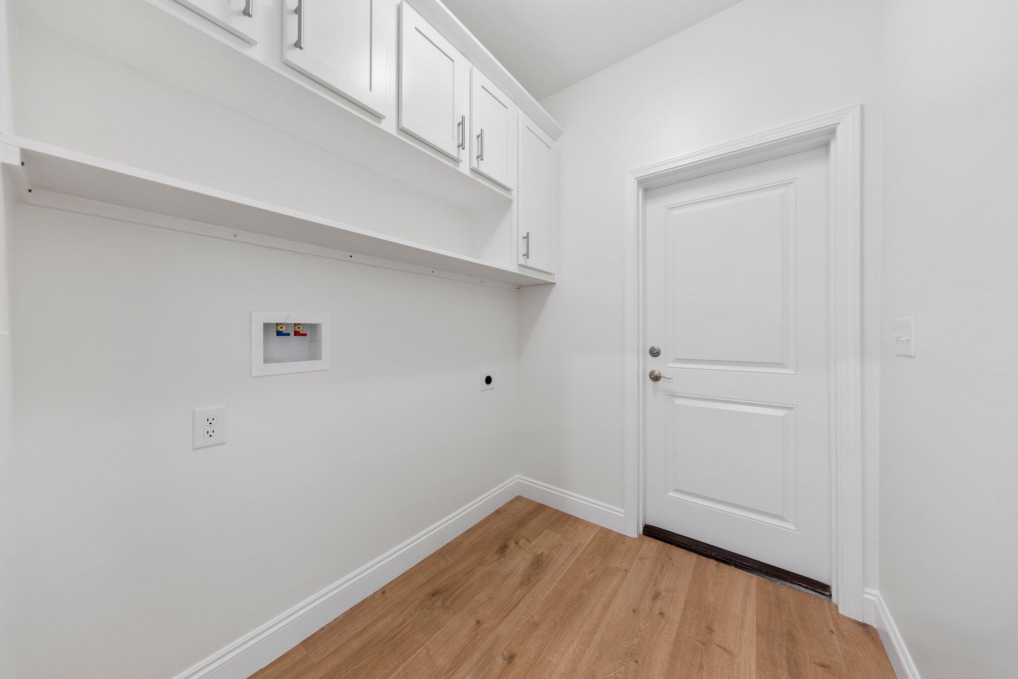 VILLA TASSO TOWN OF - Residential