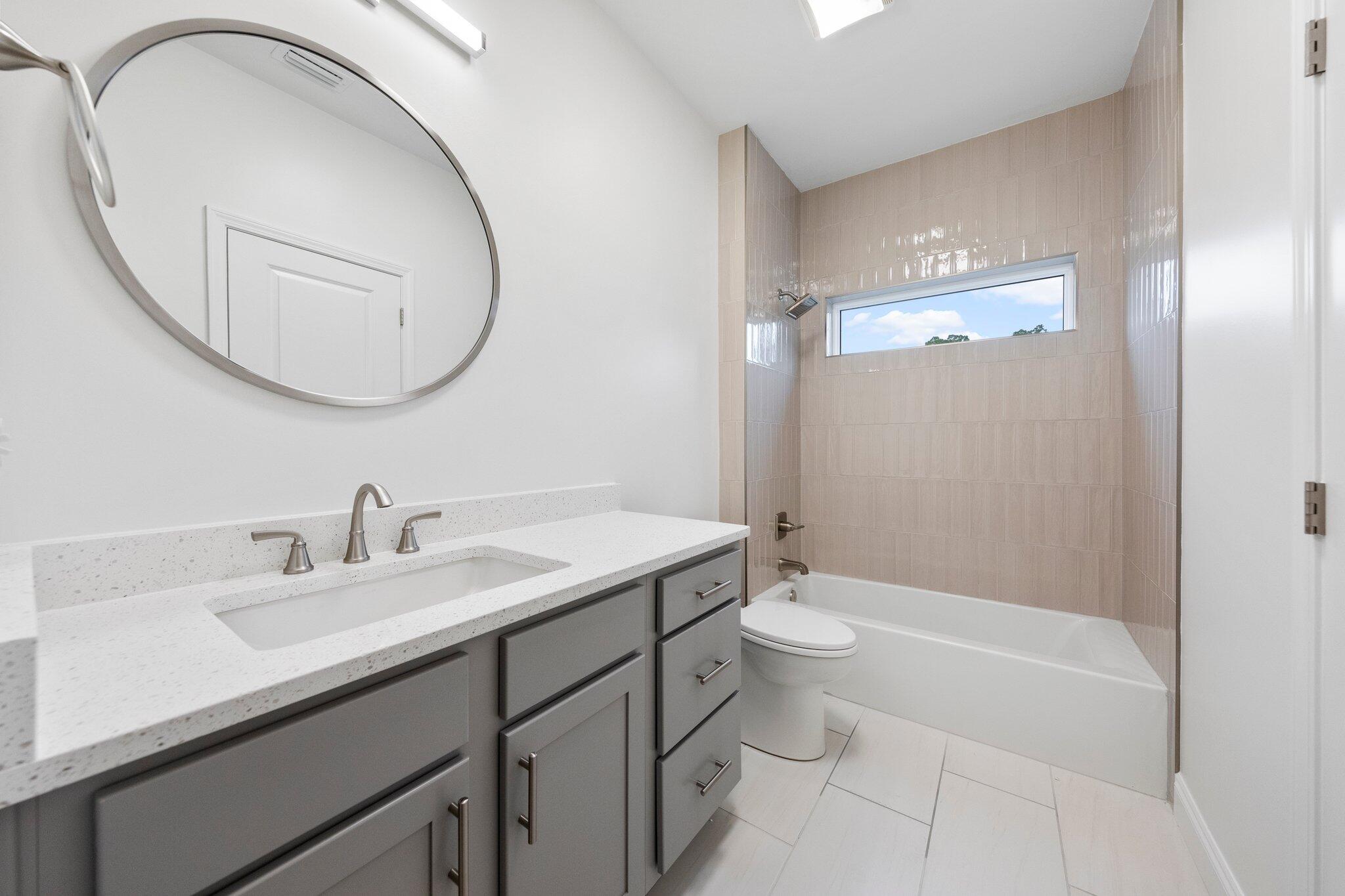 VILLA TASSO TOWN OF - Residential