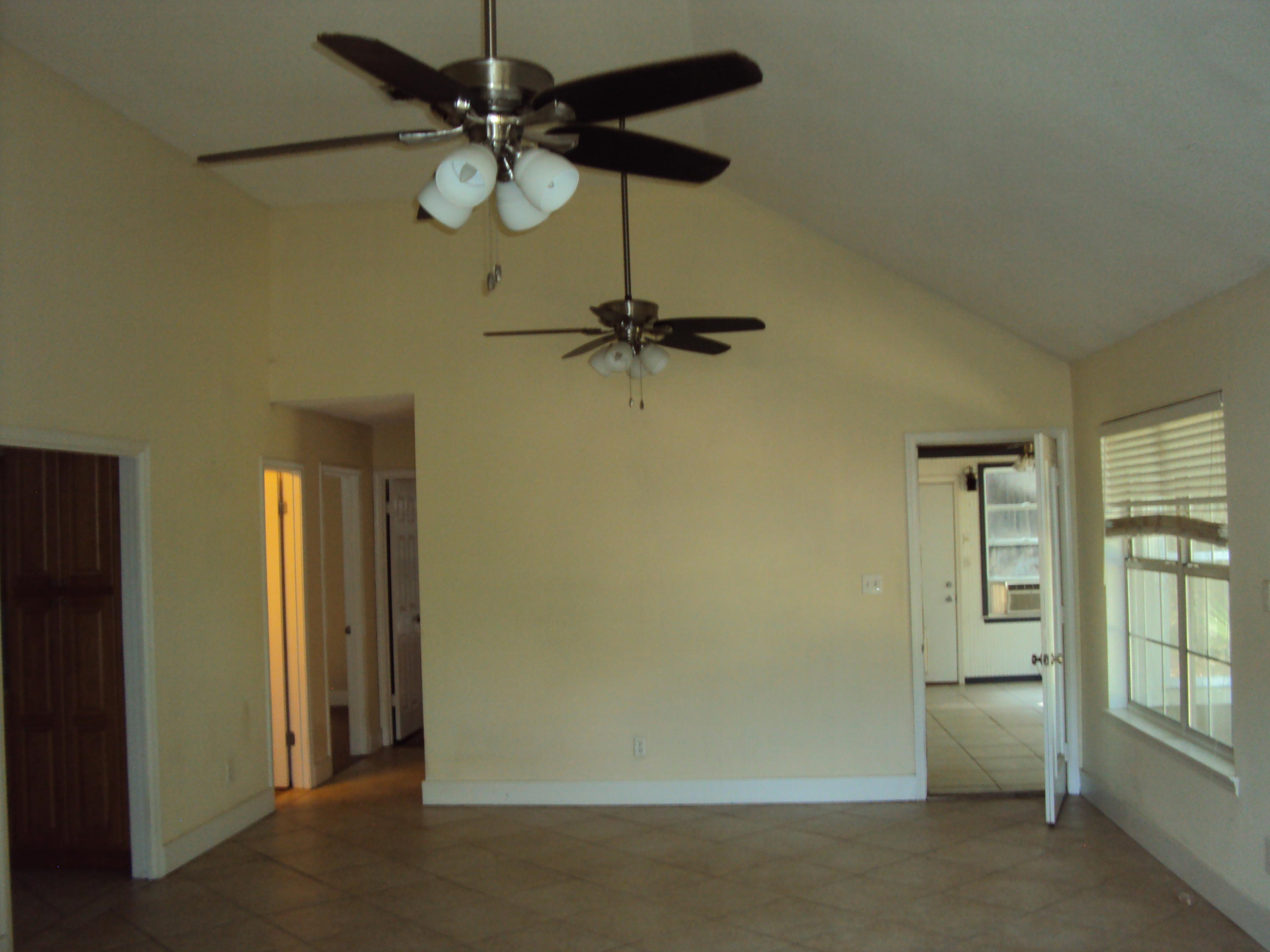 MAGNOLIA CREEK PHASE 1 - Residential