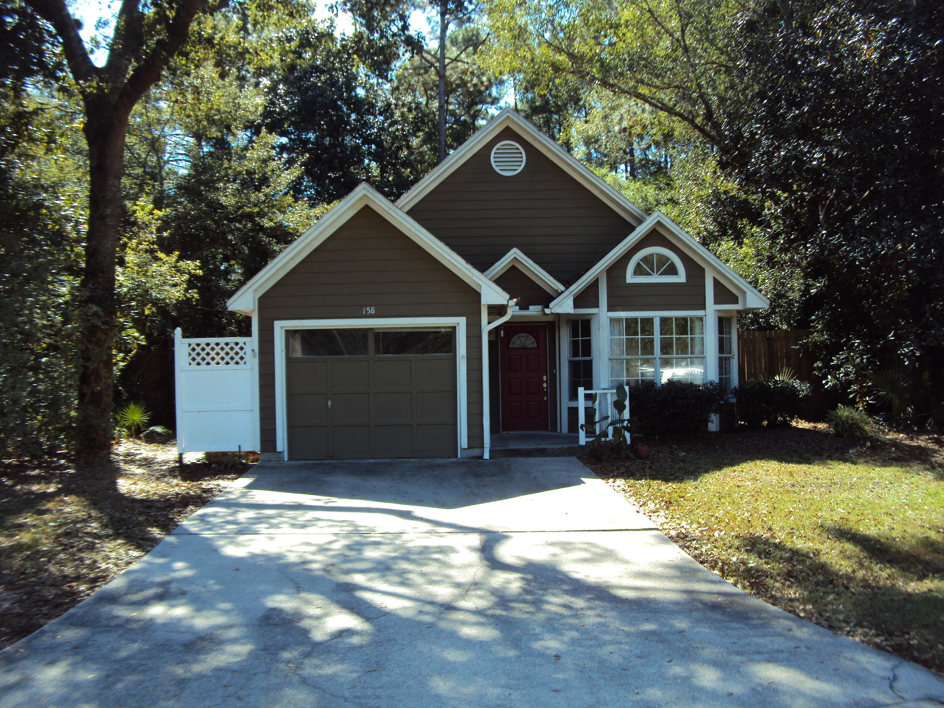 MAGNOLIA CREEK PHASE 1 - Residential