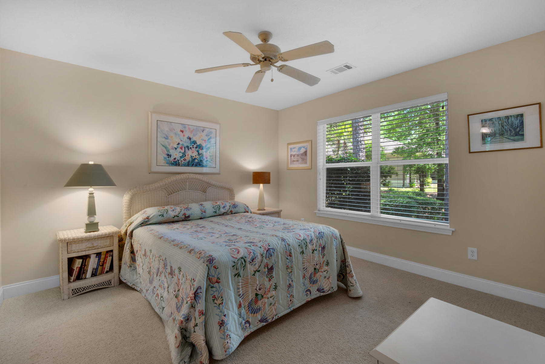 BAYTOWNE AVE EAST - Residential