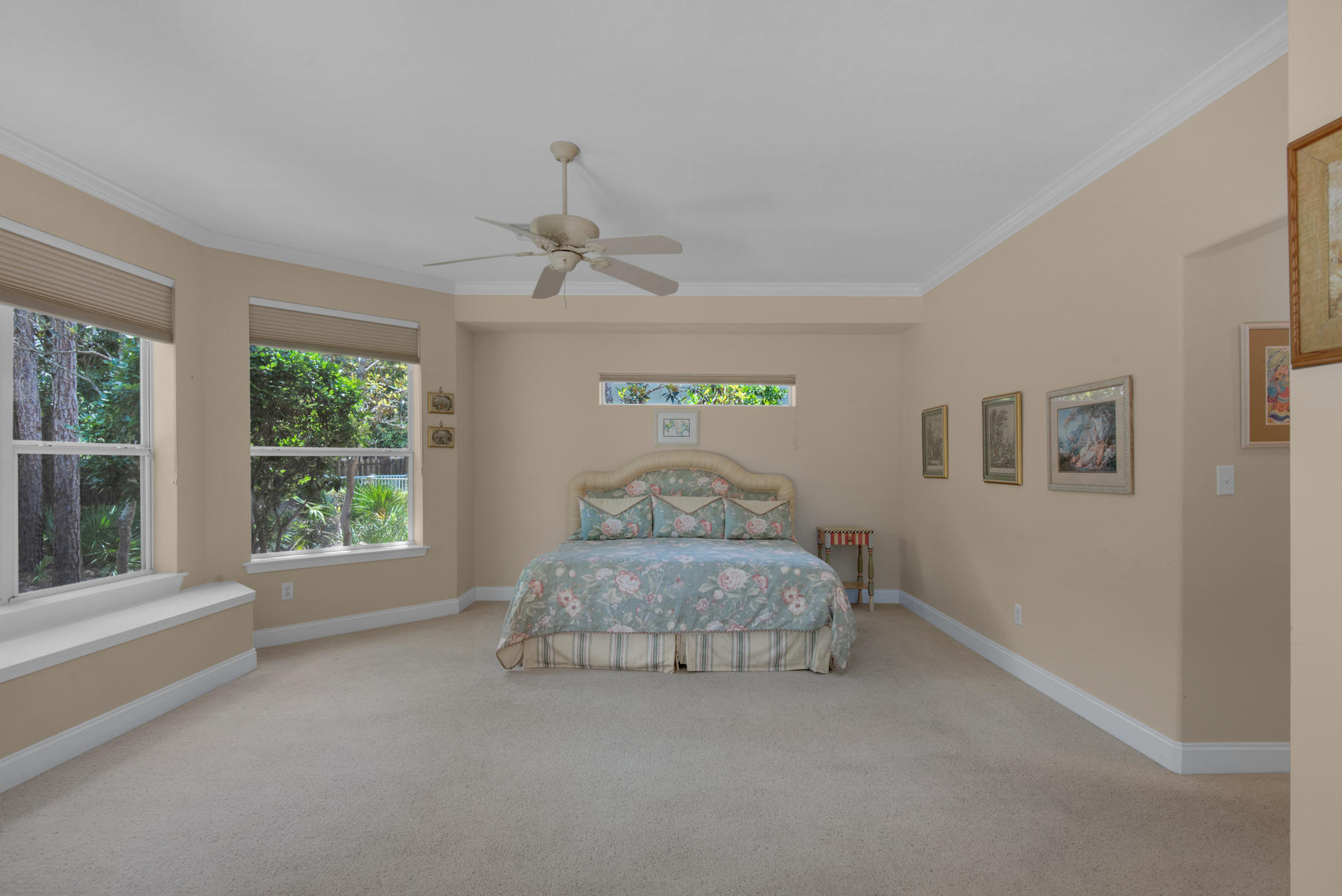 BAYTOWNE AVE EAST - Residential